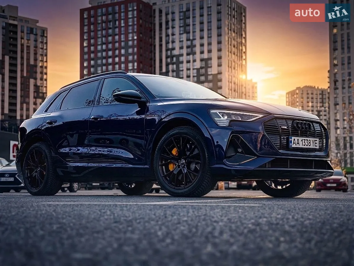 Audi e-tron, 2022
