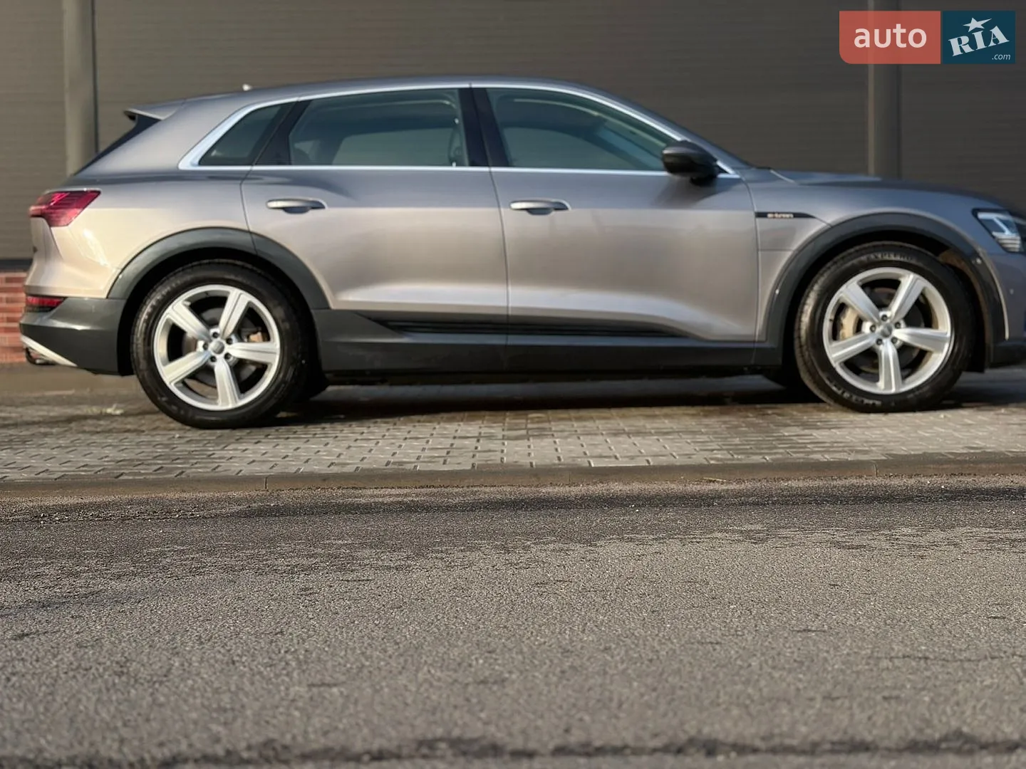 Audi e-tron, 2019