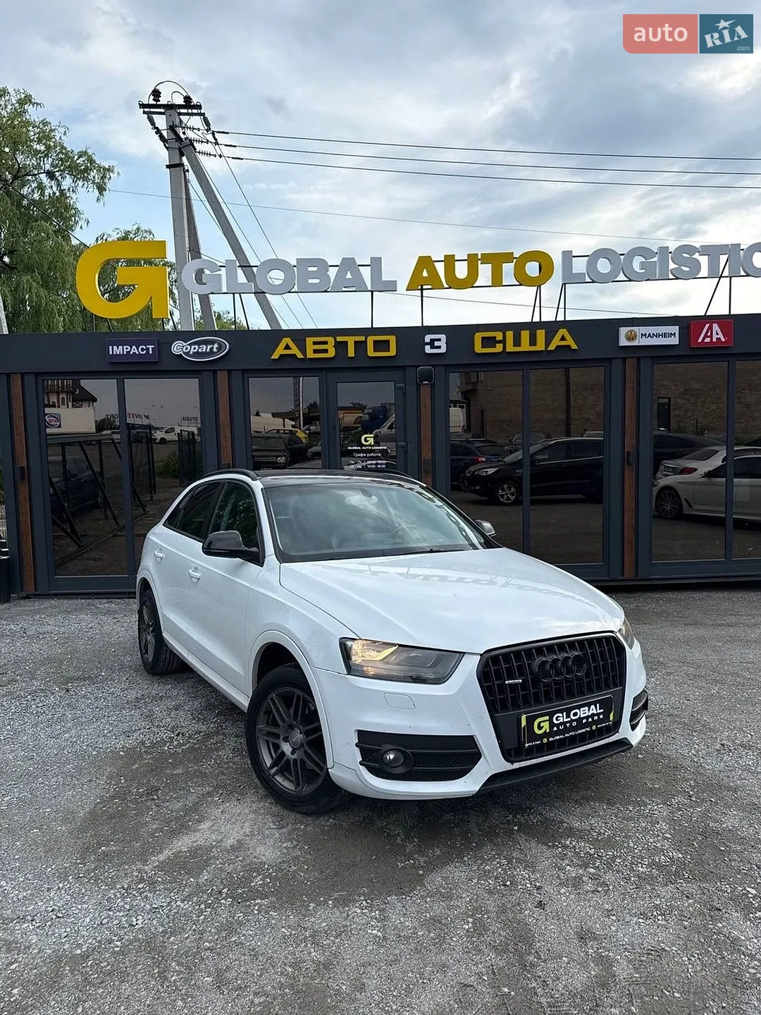 Audi Q3, 2013