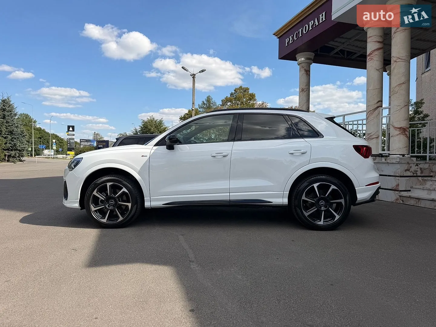 Audi Q3, 2022