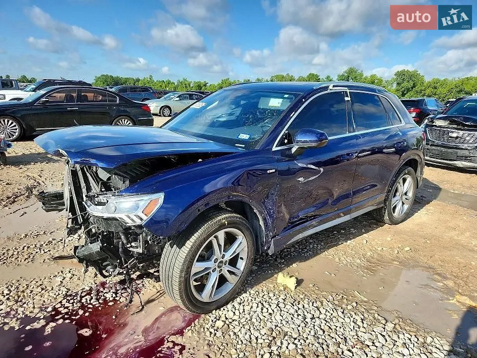 Audi Q3, 2022