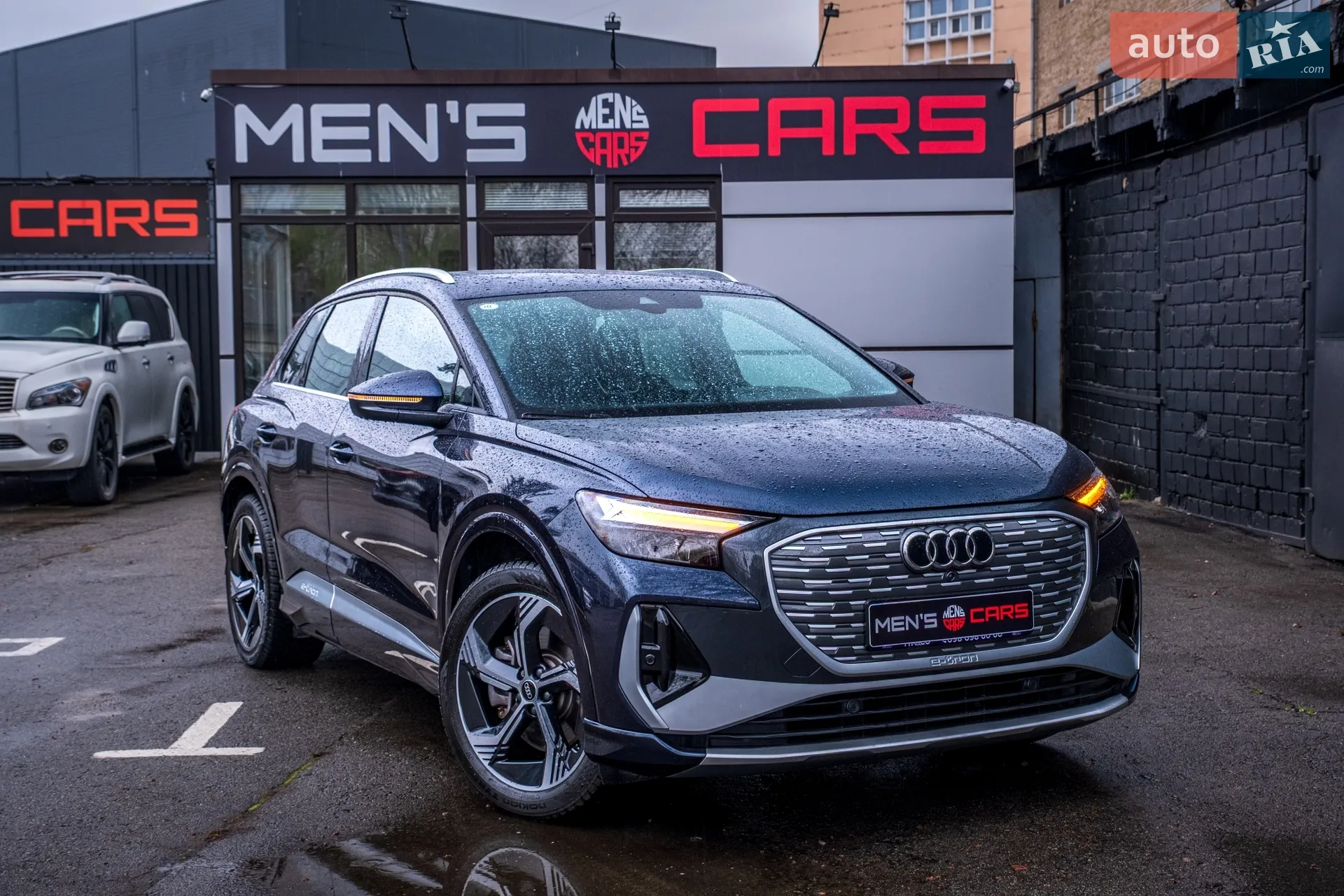 Audi Q4 e-tron, 2024