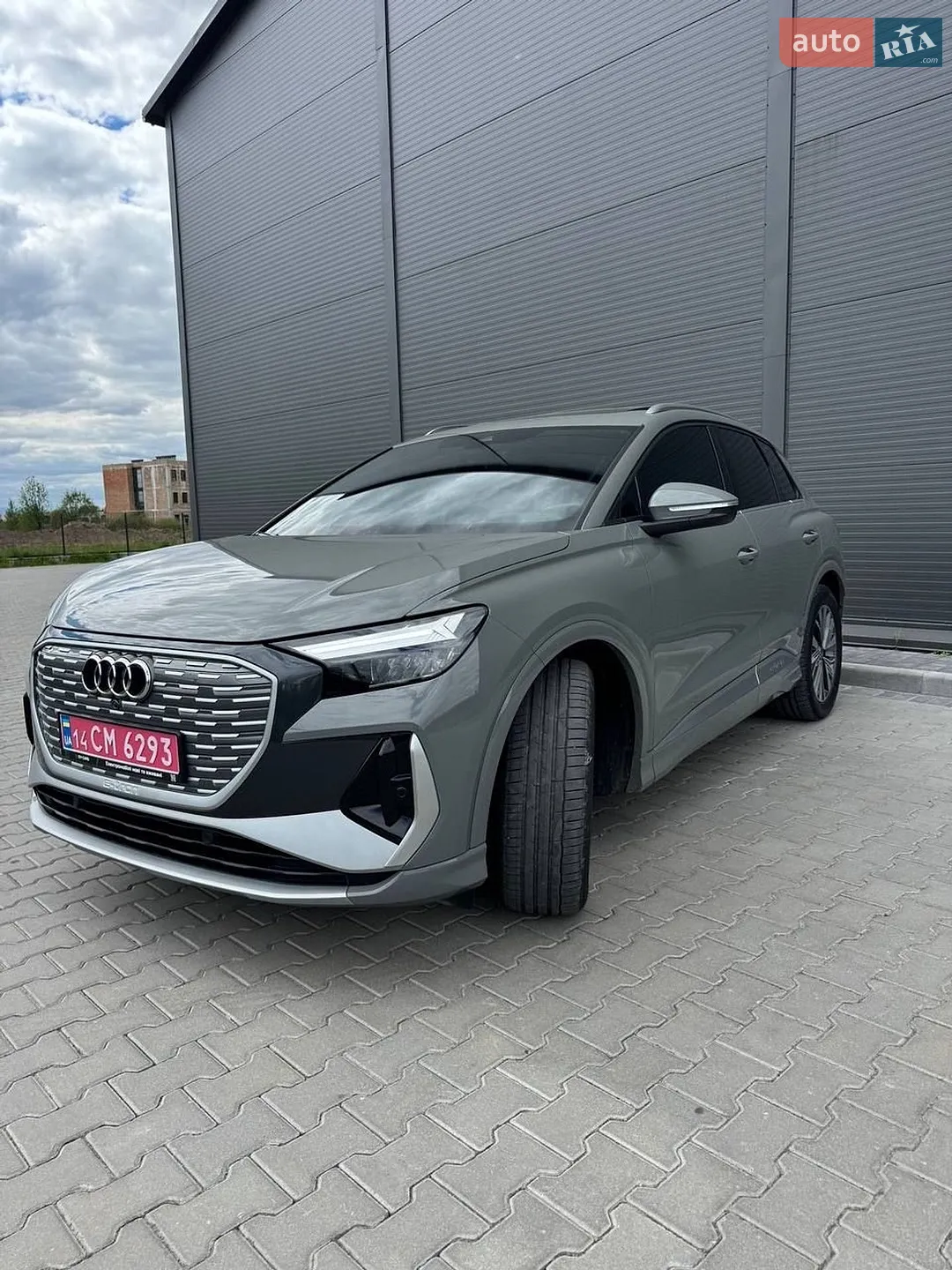 Audi Q4 e-tron, 2024