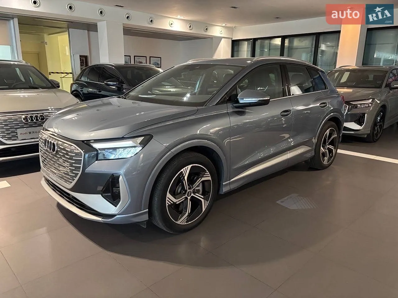 Audi Q4 e-tron, 2024