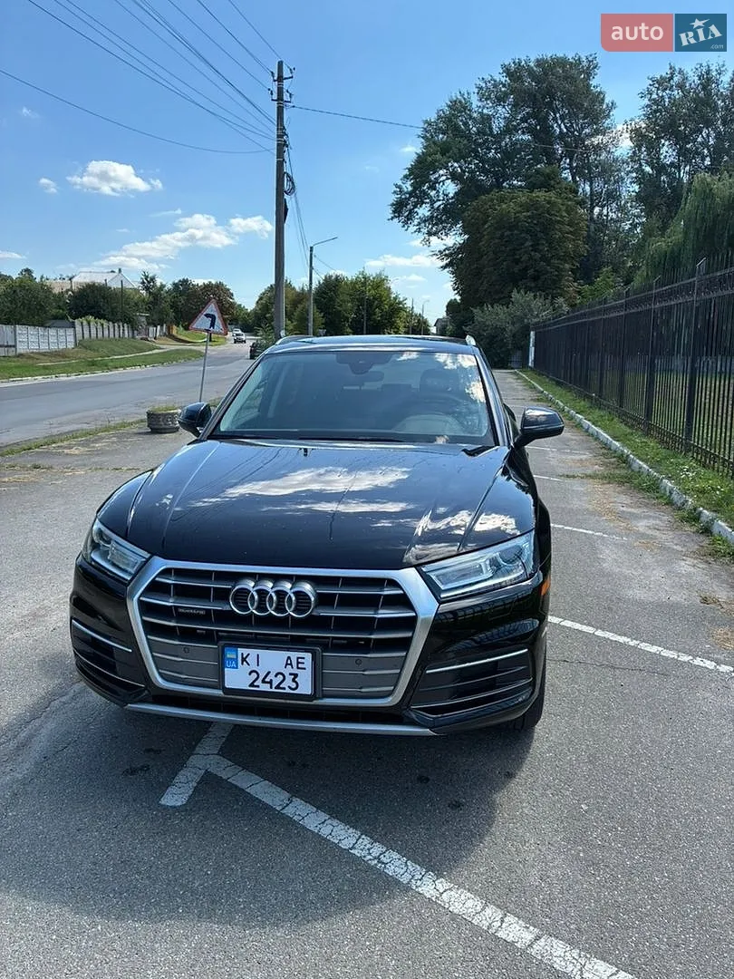 Audi Q5 2020 — 1