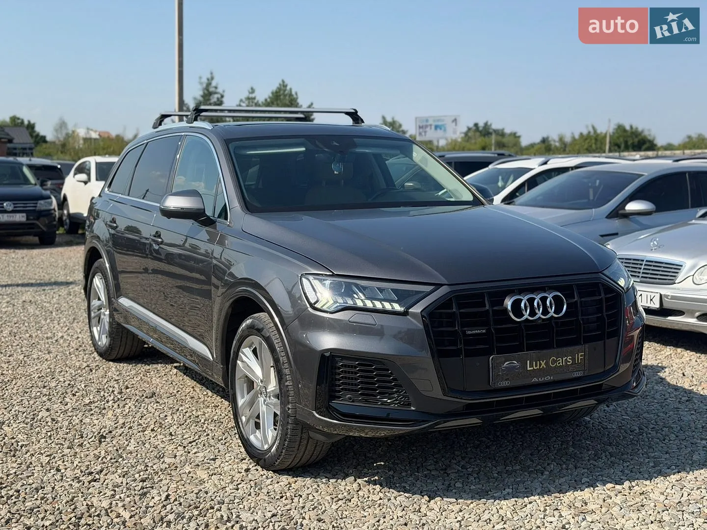 Audi Q7 2019 — 1