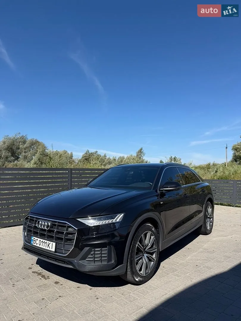 Audi Q8, 2022