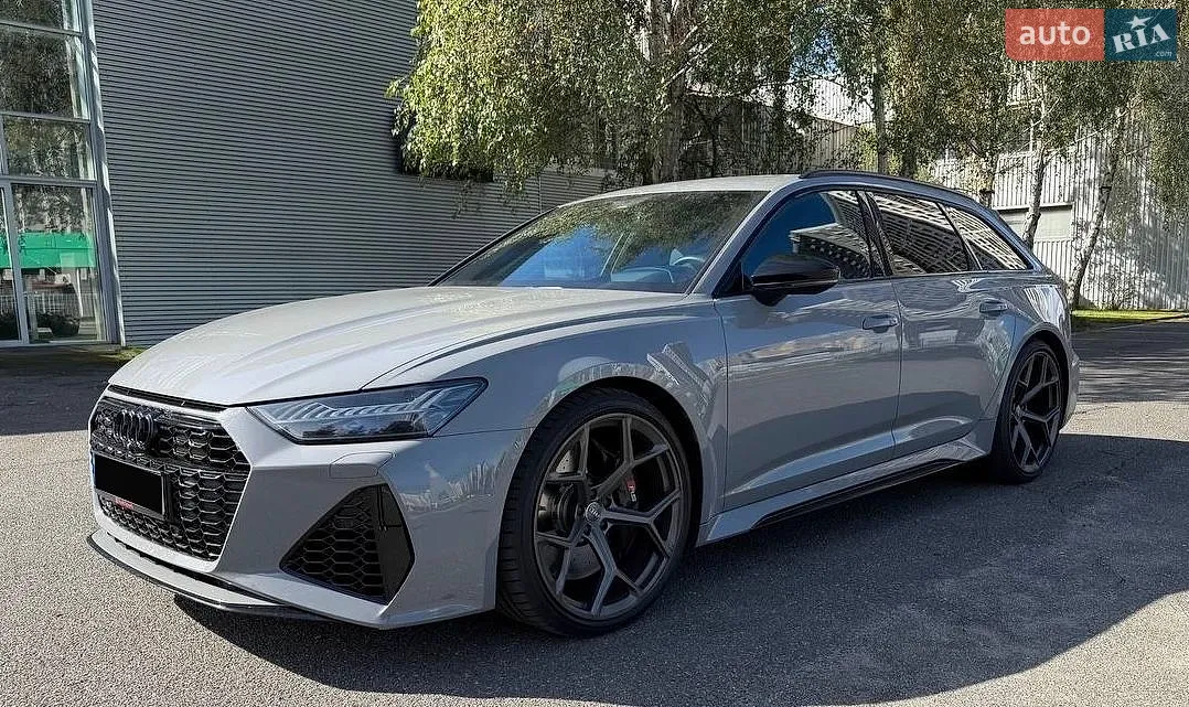 Audi RS6, 2024