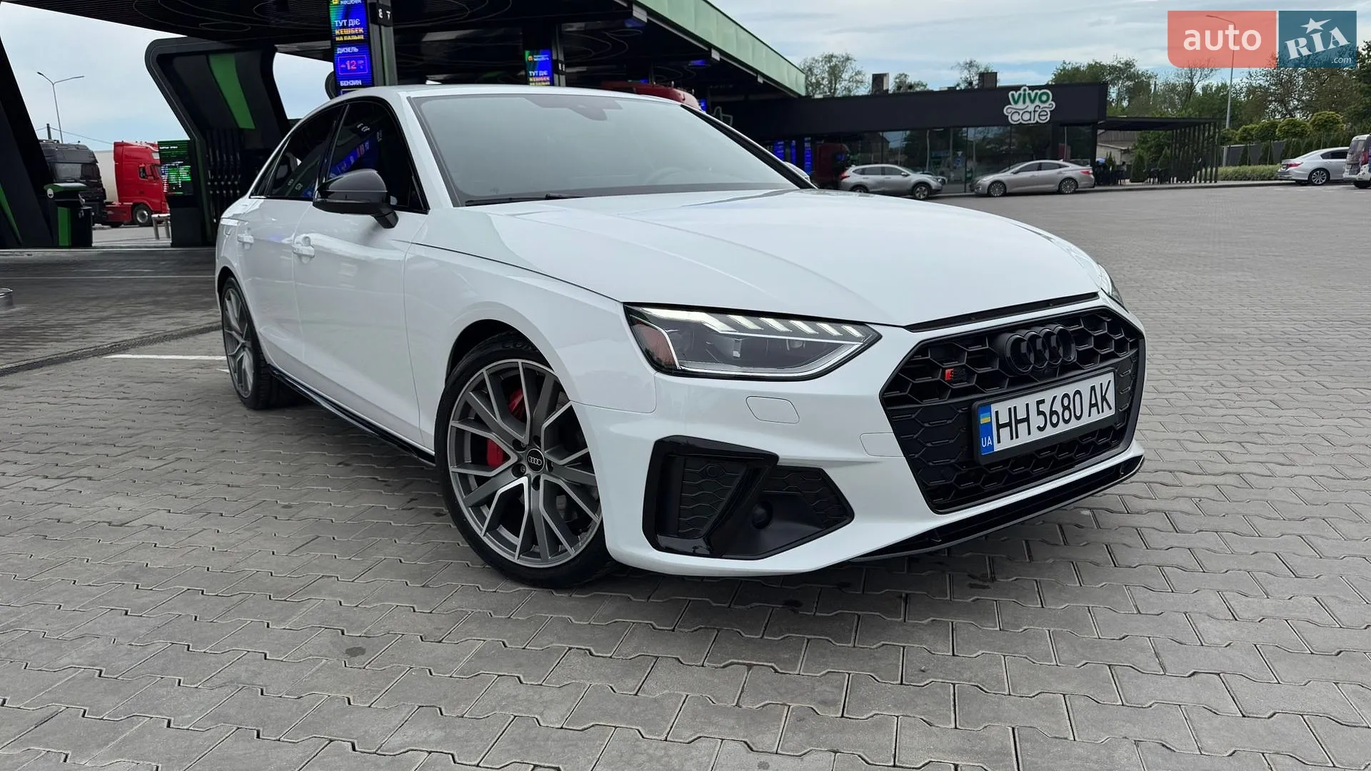 Audi S4, 2022