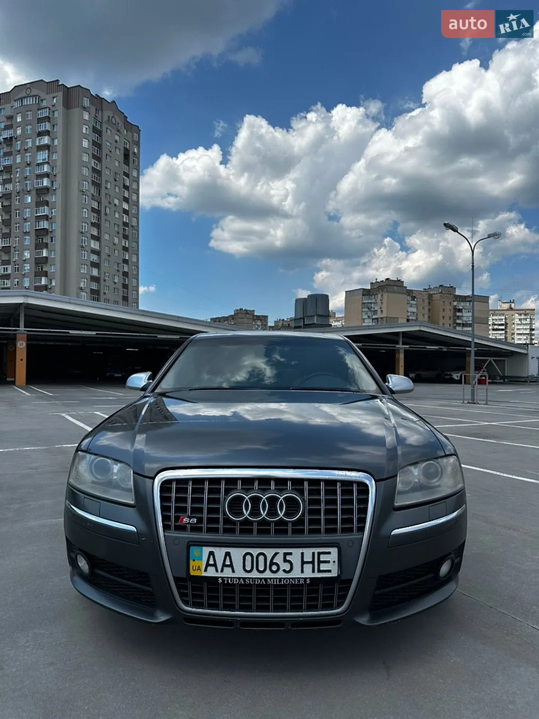 Audi S8, 2007