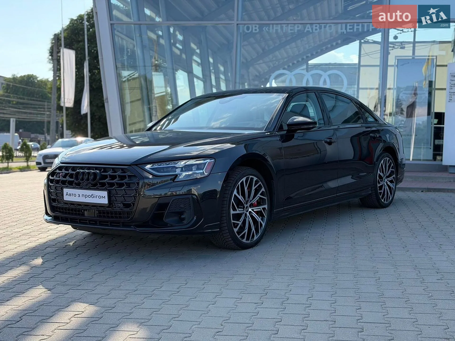 Audi S8, 2022
