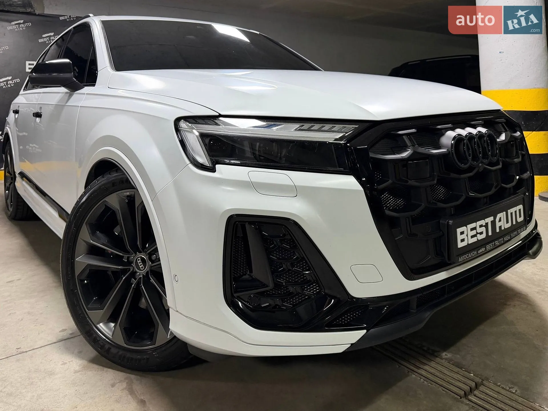 Audi SQ7, 2024