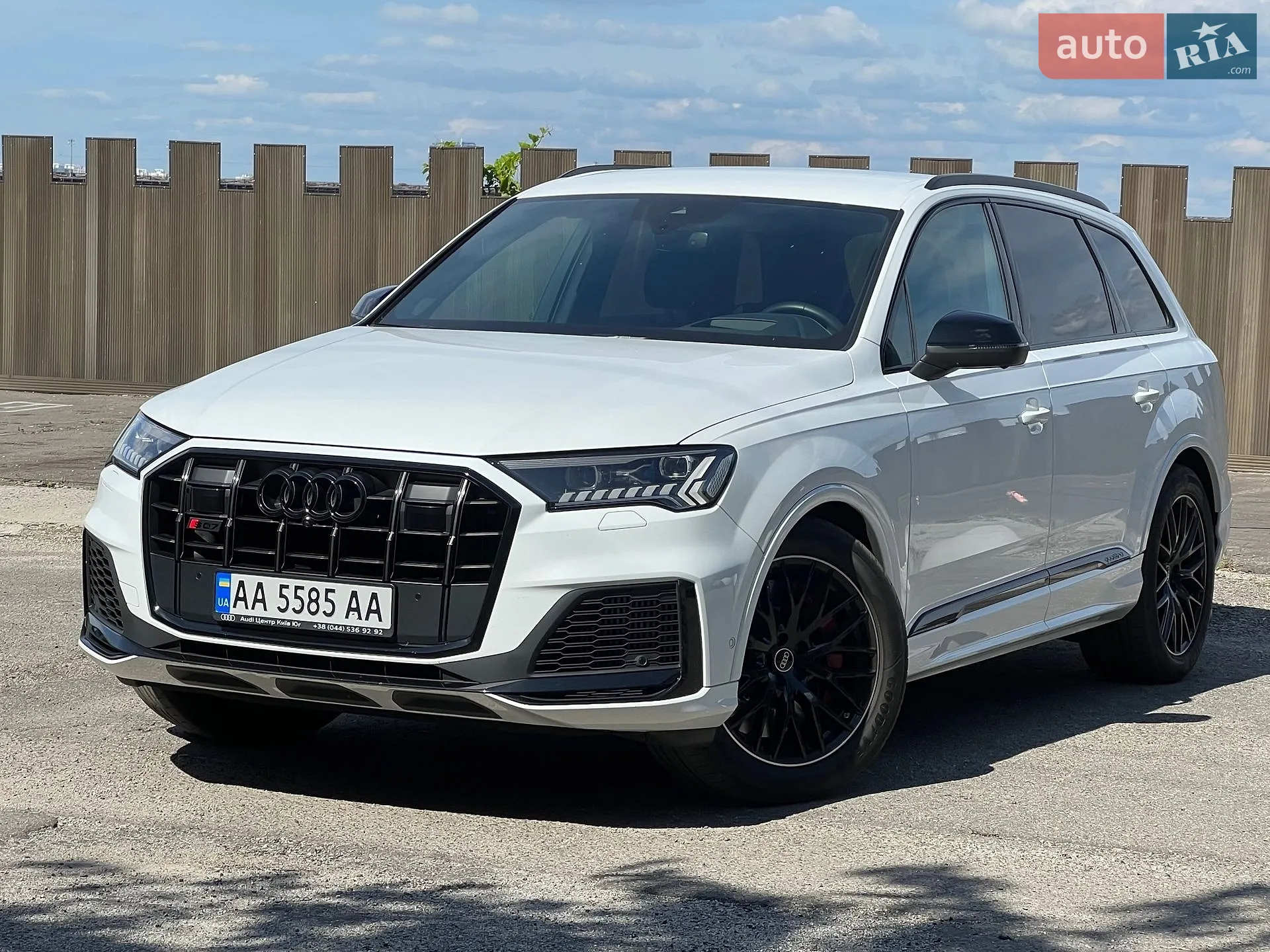 Audi SQ7, 2021