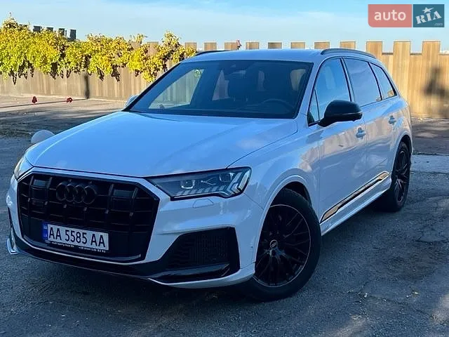 Audi SQ7, 2021