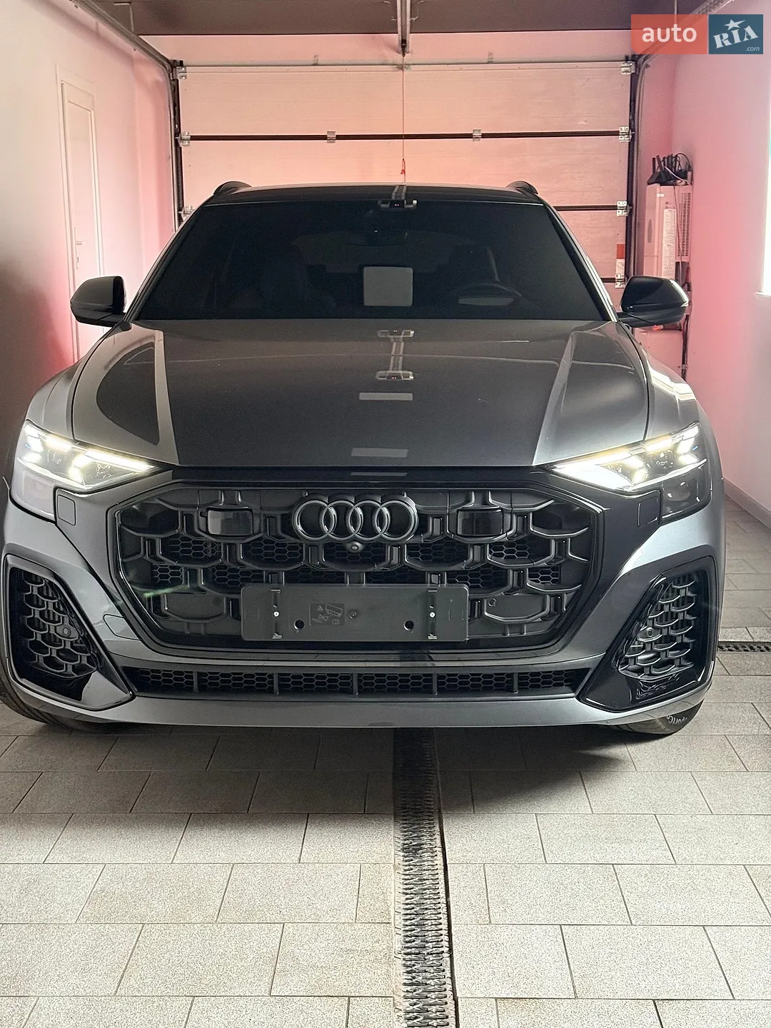 Audi SQ8, 2025