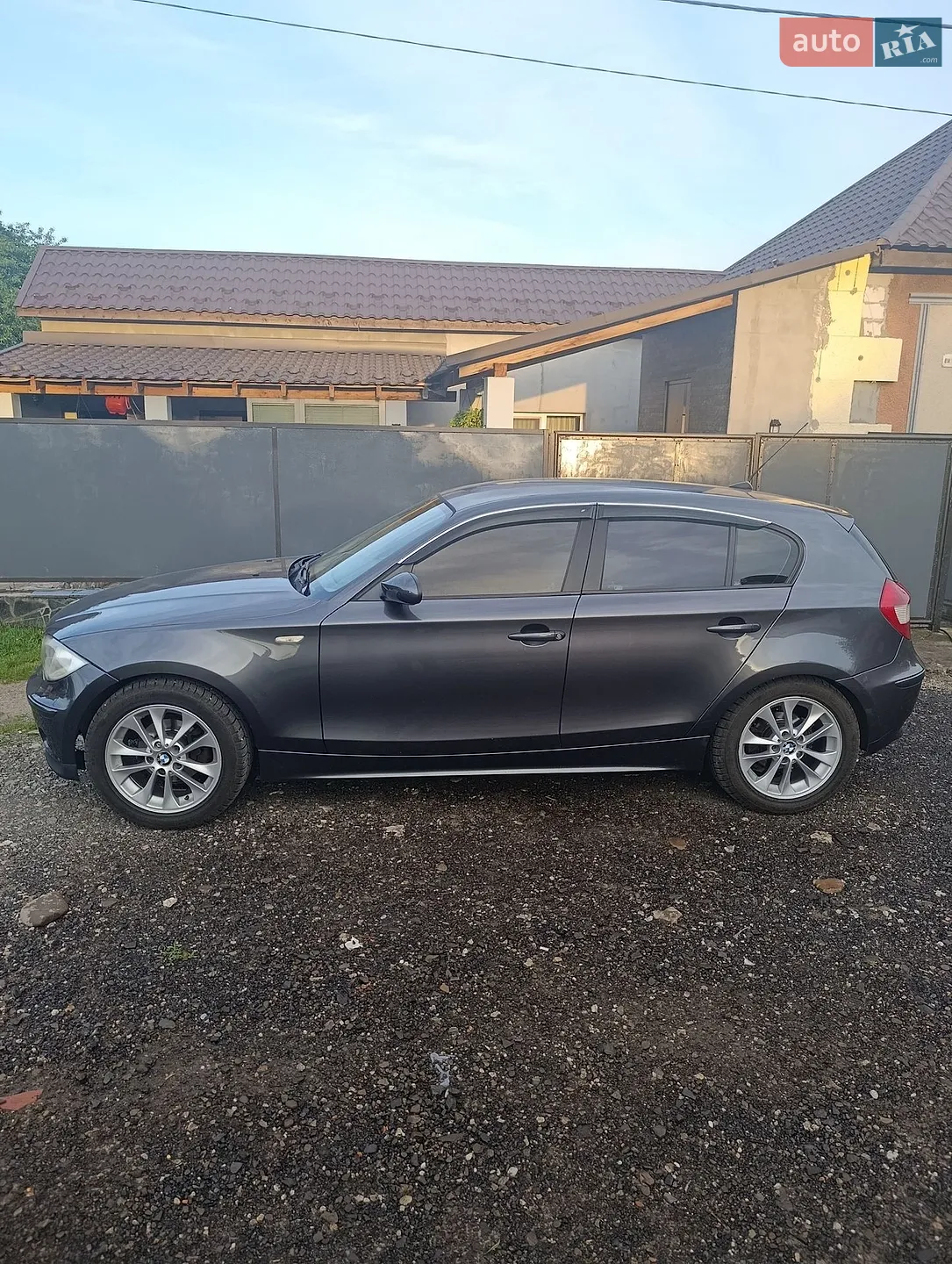BMW 1 Series, 2004