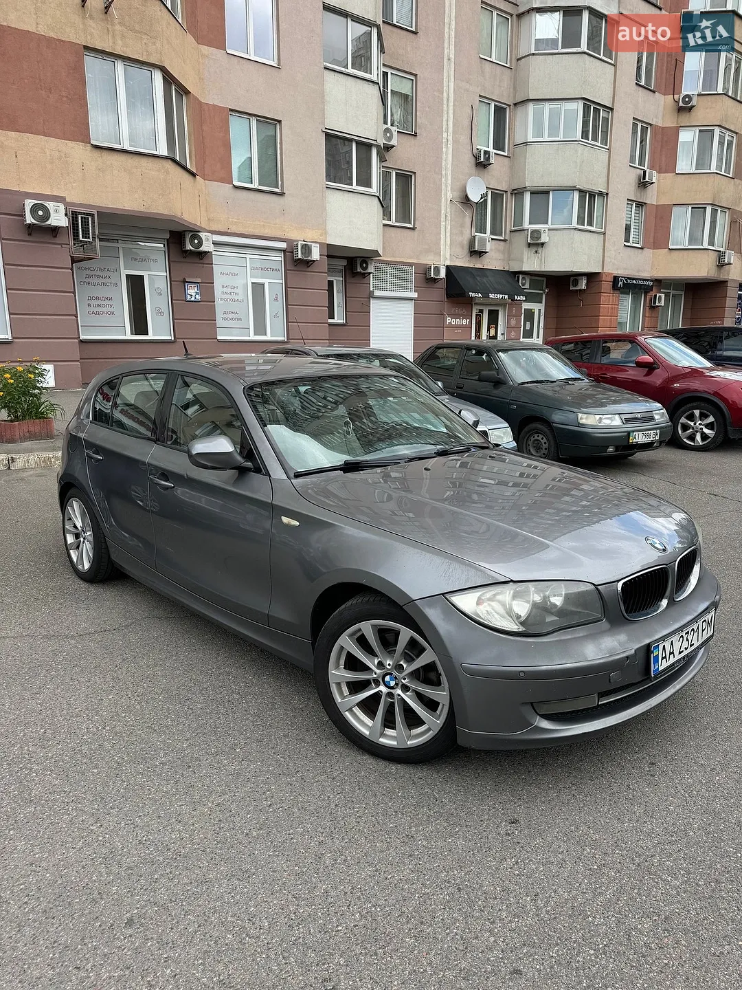 BMW 1 Series, 2011