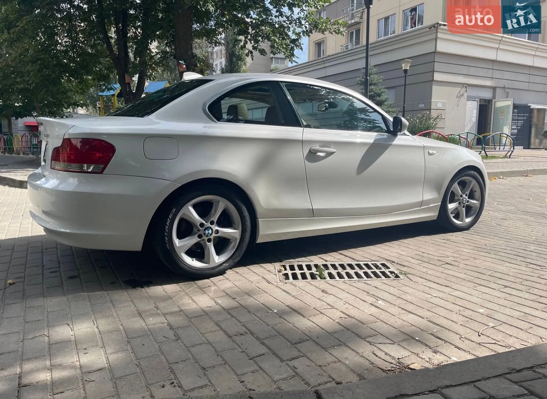 BMW 1 Series, 2011