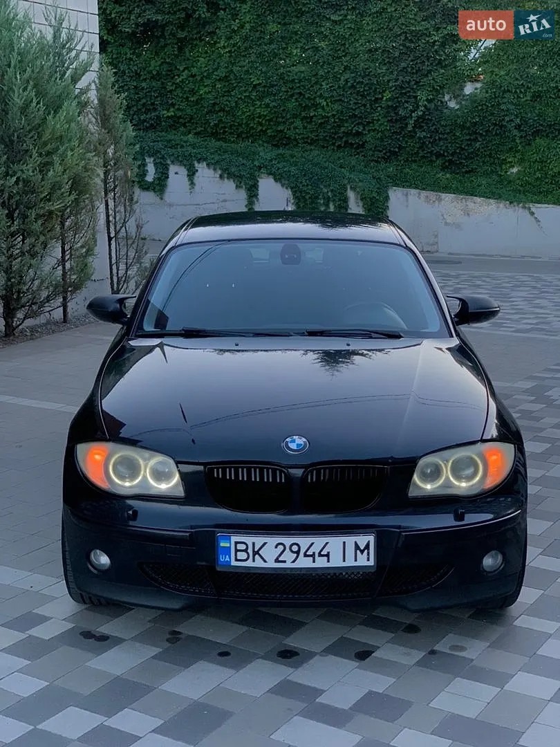 BMW 1 Series, 2006
