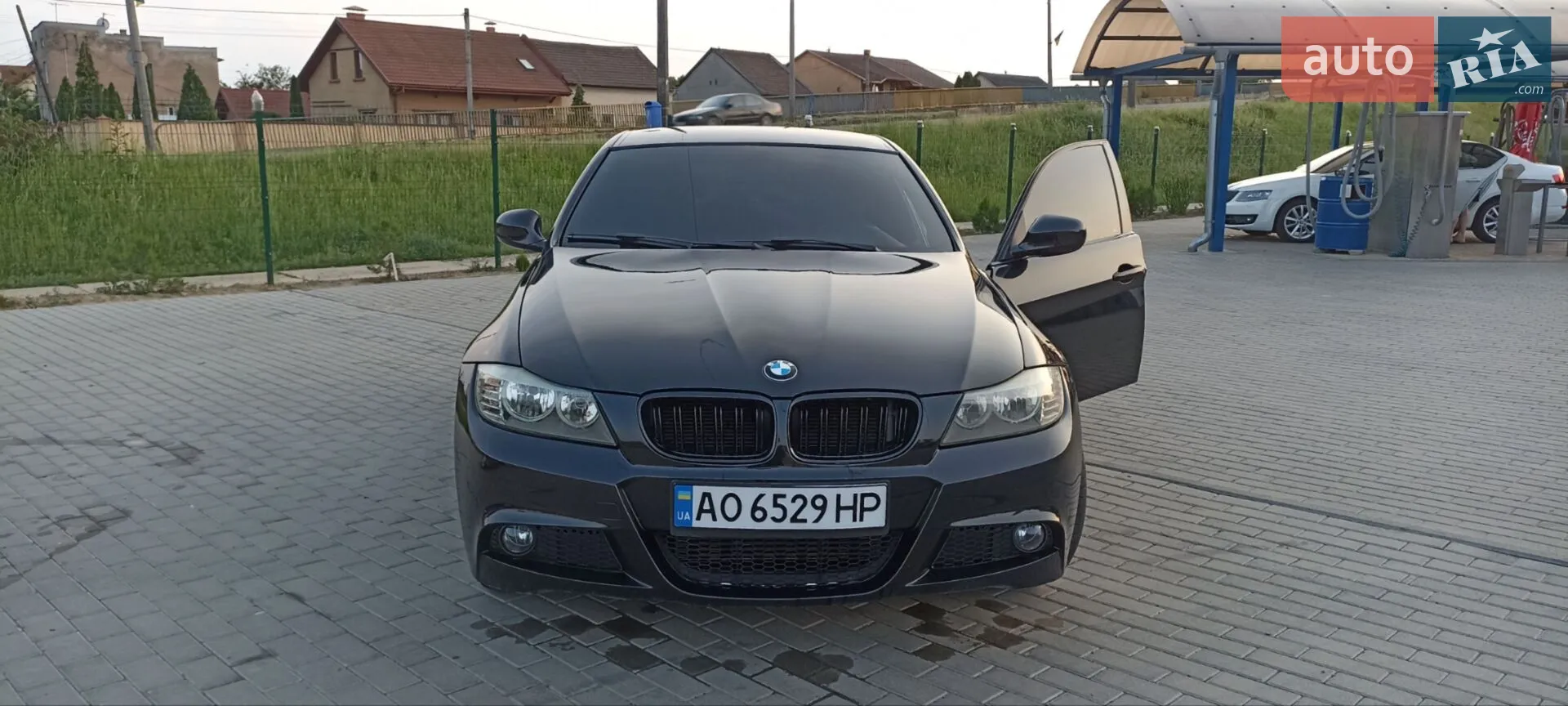 BMW 3 Series, 2009