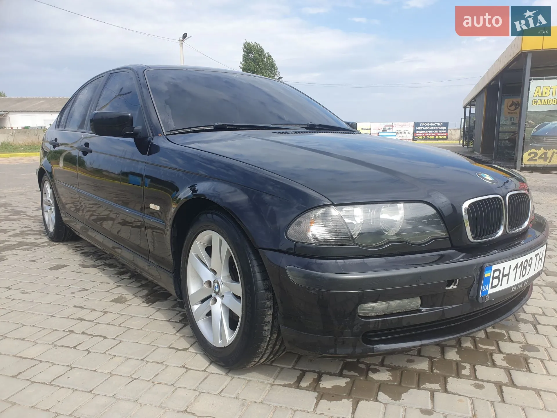 BMW 3 Series, 1999