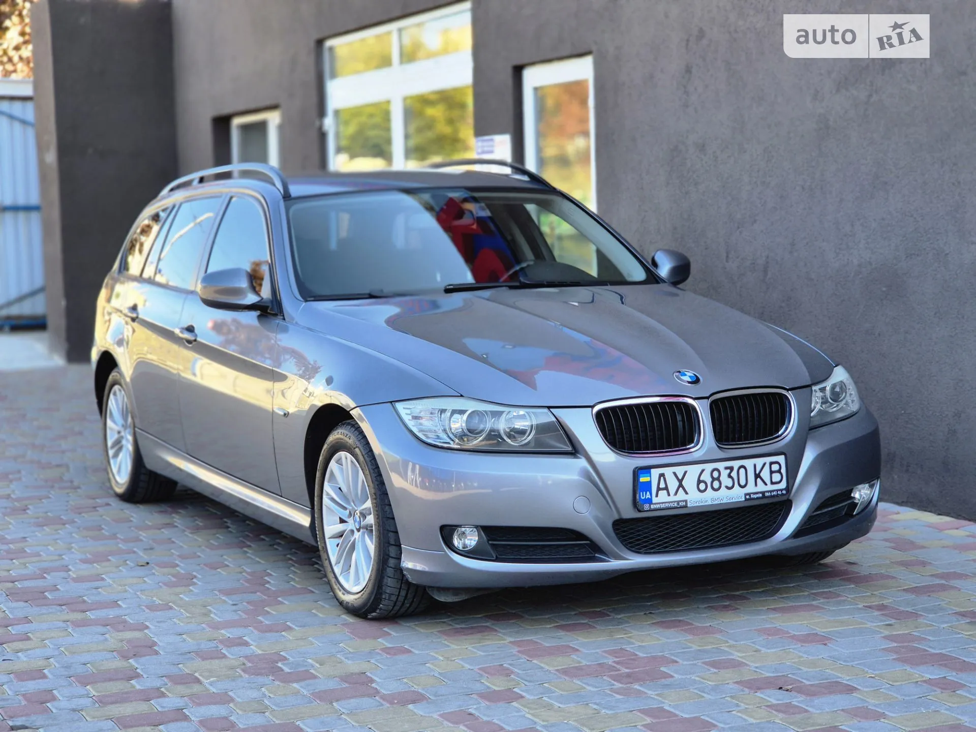 BMW 3 Series, 2009