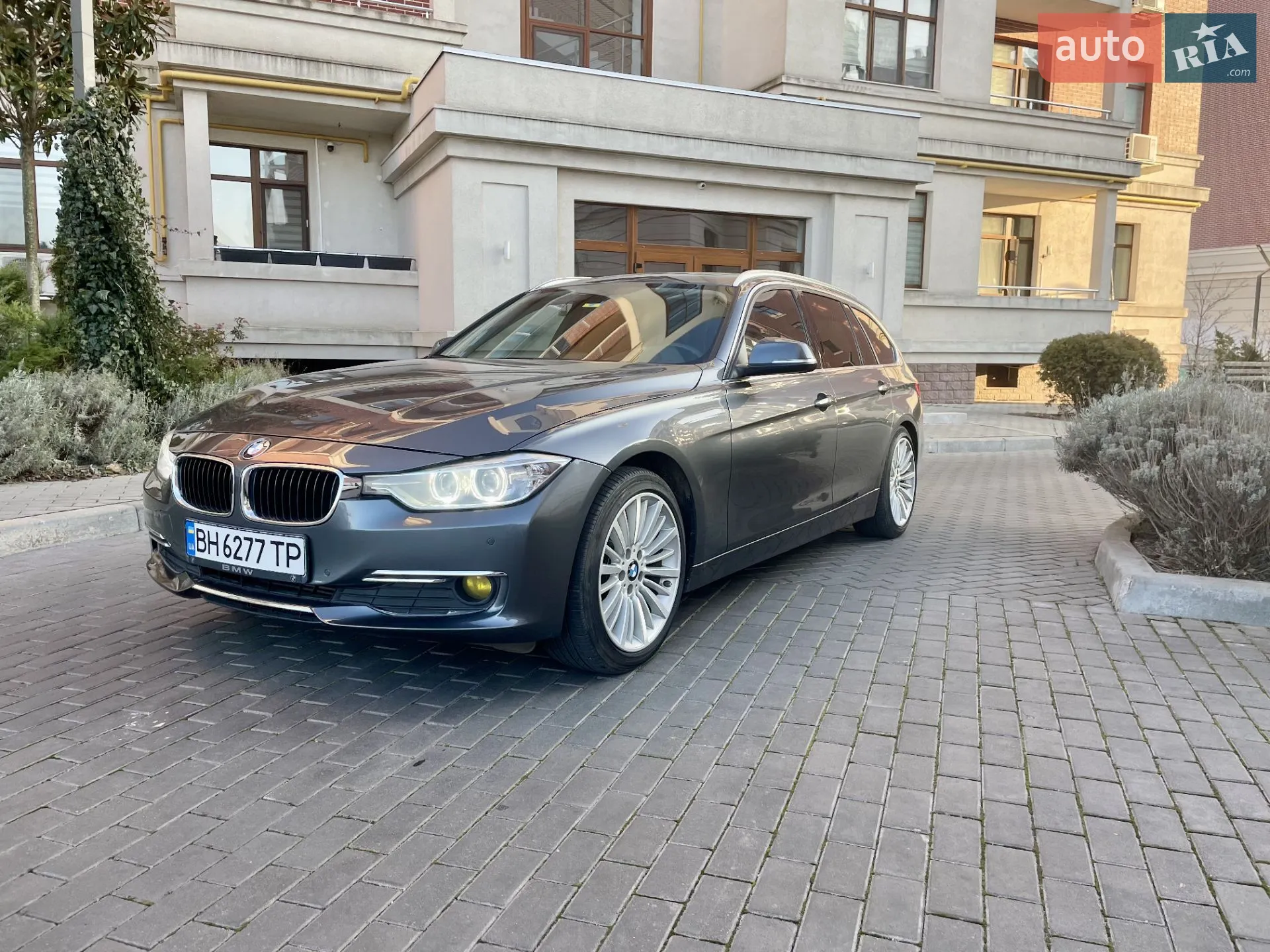 BMW 3 Series, 2013