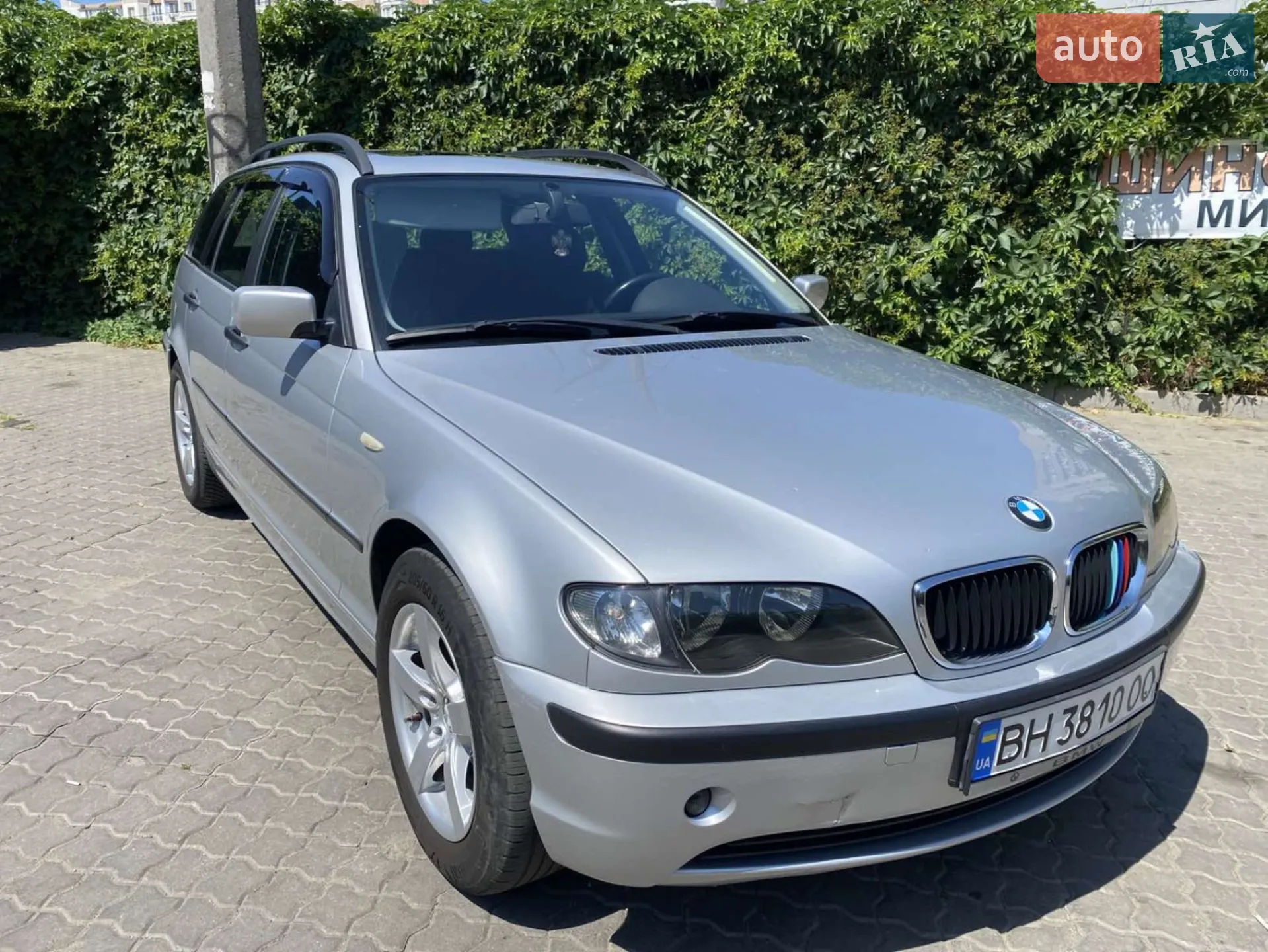 BMW 3 Series, 2003