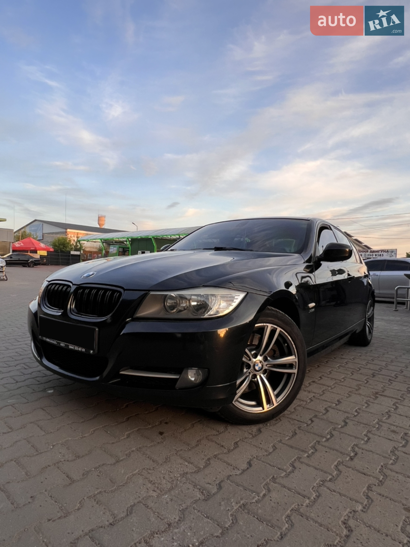 BMW 3 Series, 2011
