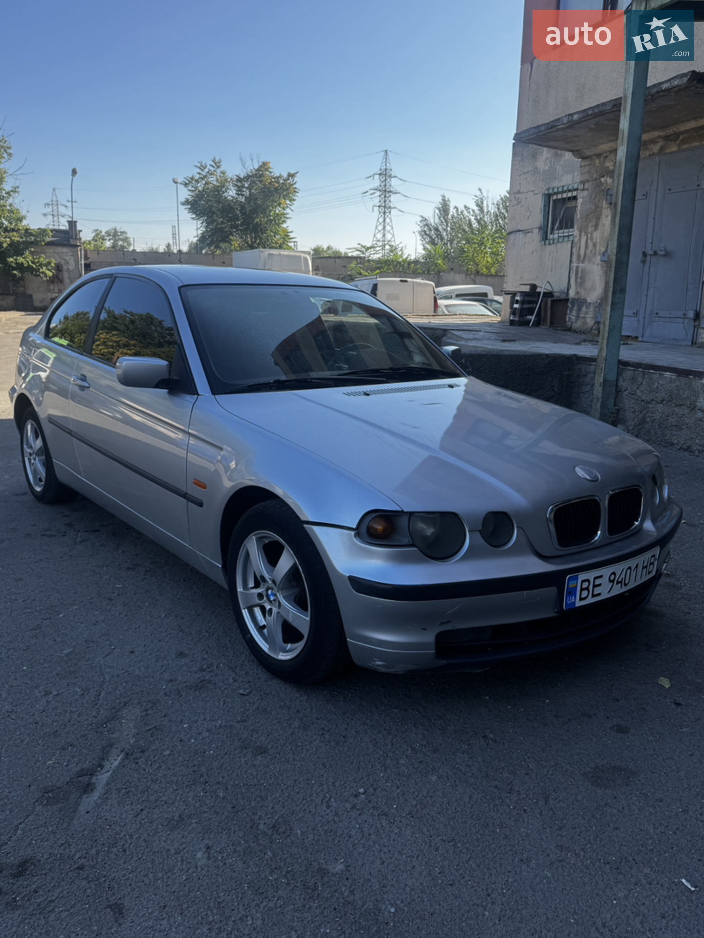 BMW 3 Series, 2001