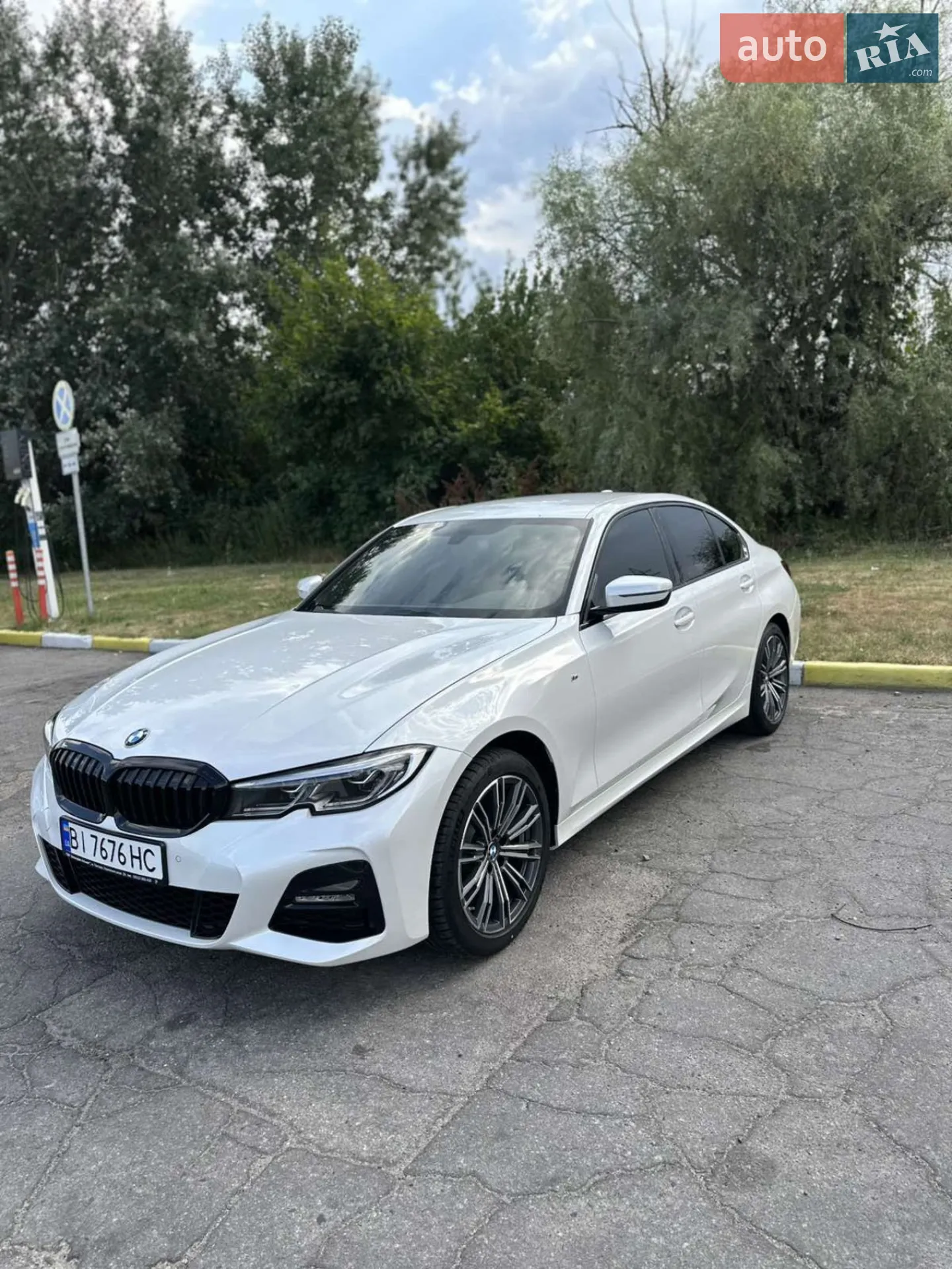 BMW 3 Series, 2022