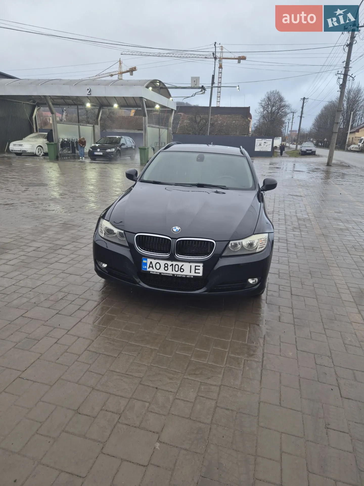 BMW 3 Series, 2011