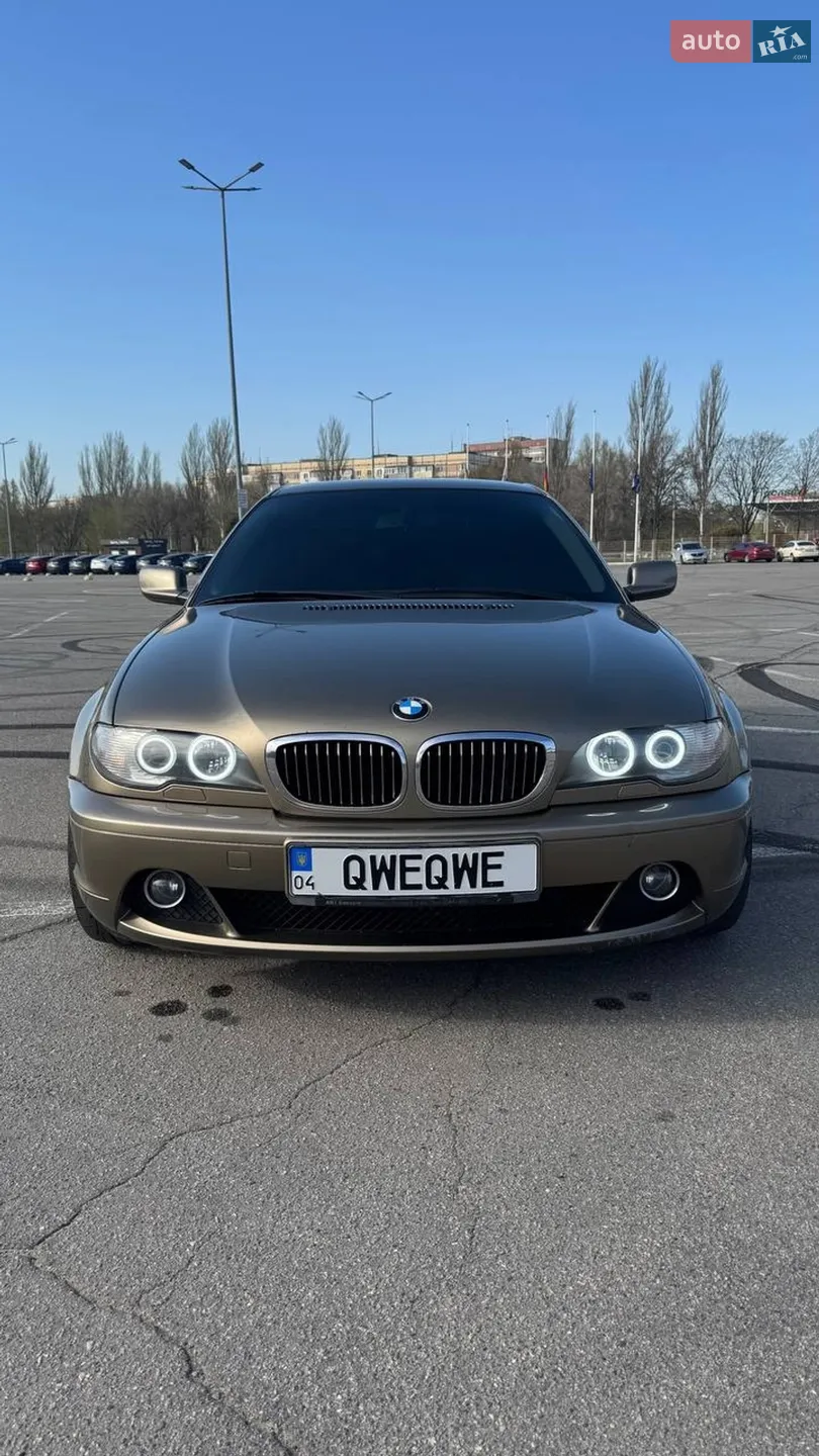 BMW 3 Series, 2005