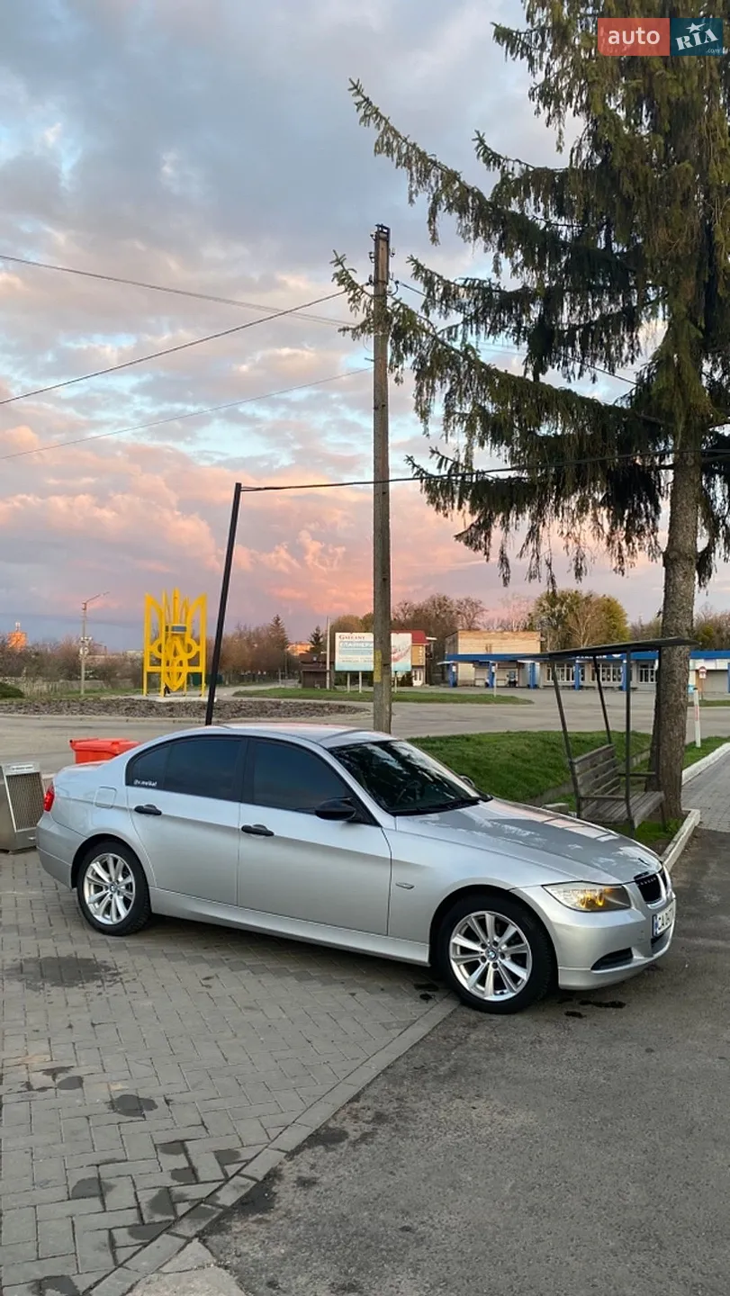 BMW 3 Series, 2005