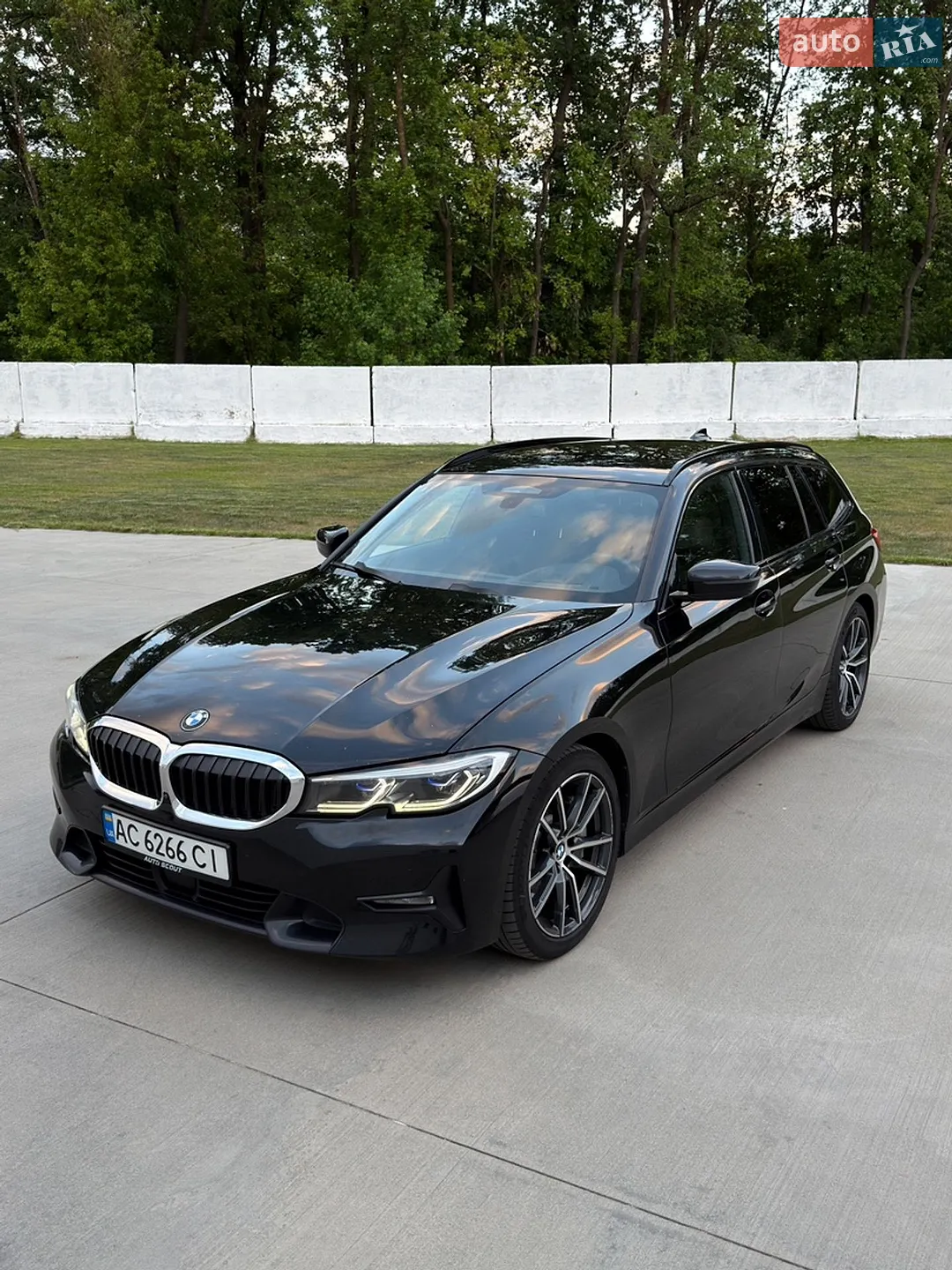 BMW 3 Series, 2020