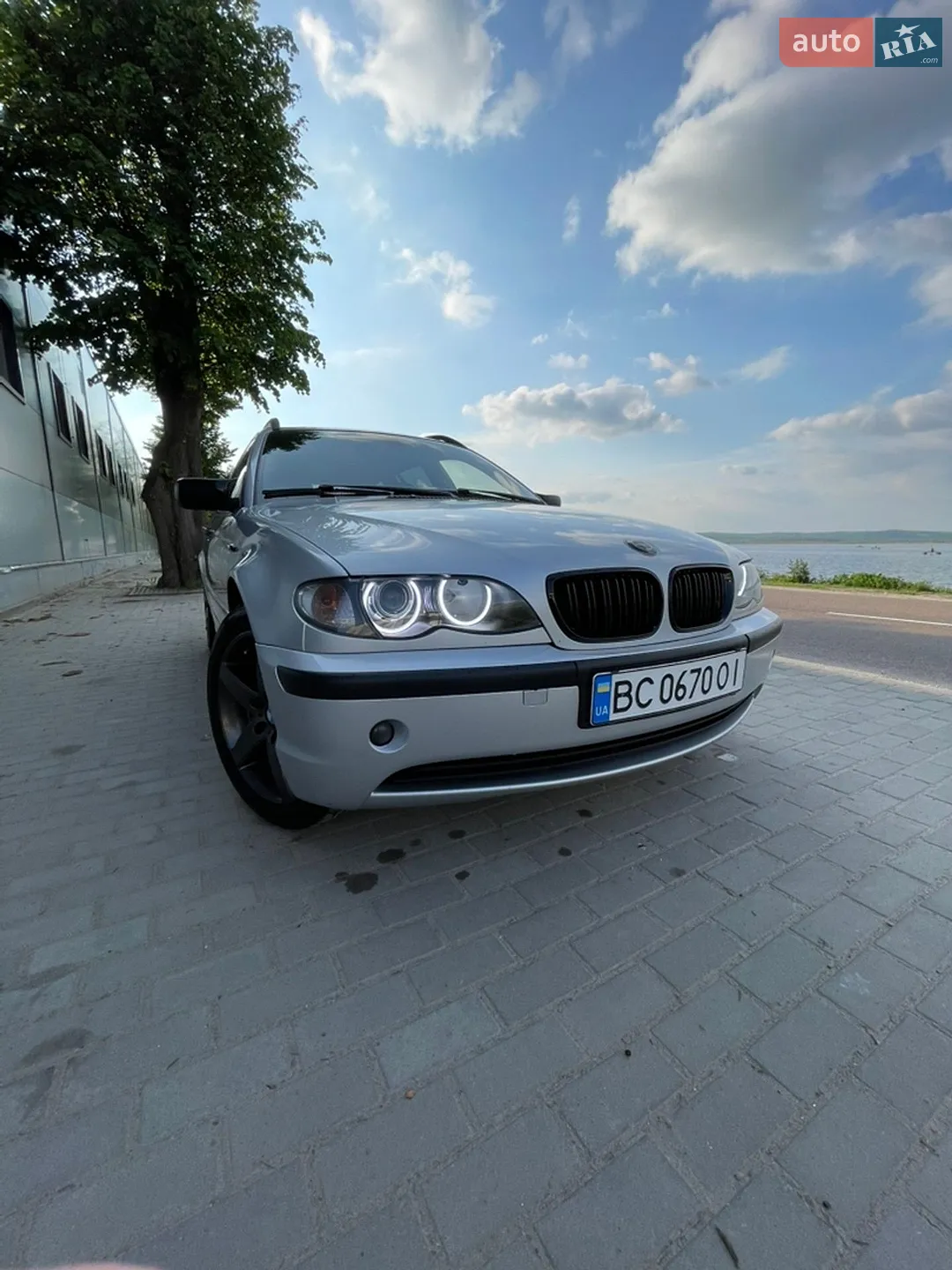 BMW 3 Series, 2002