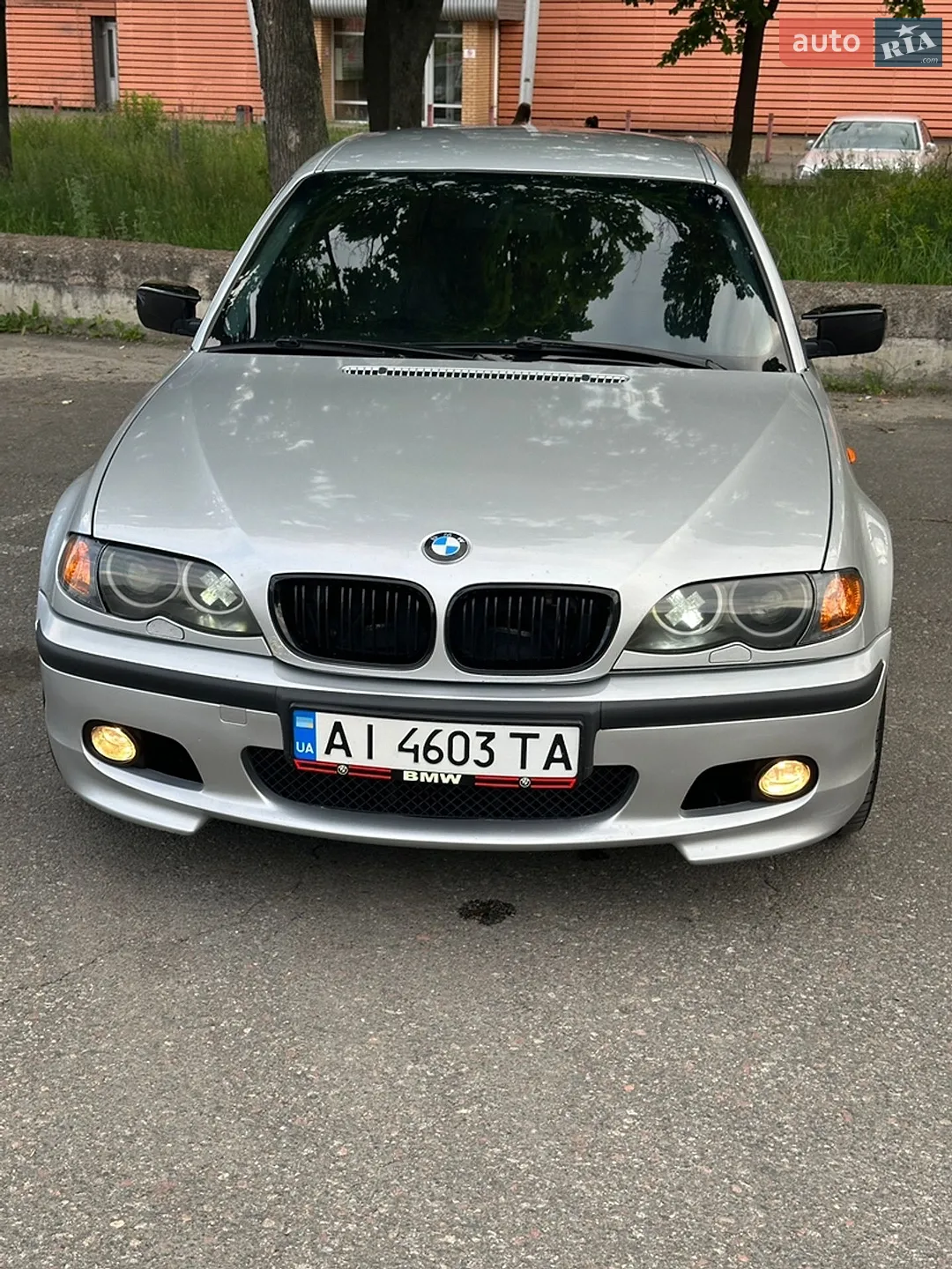 BMW 3 Series, 2004