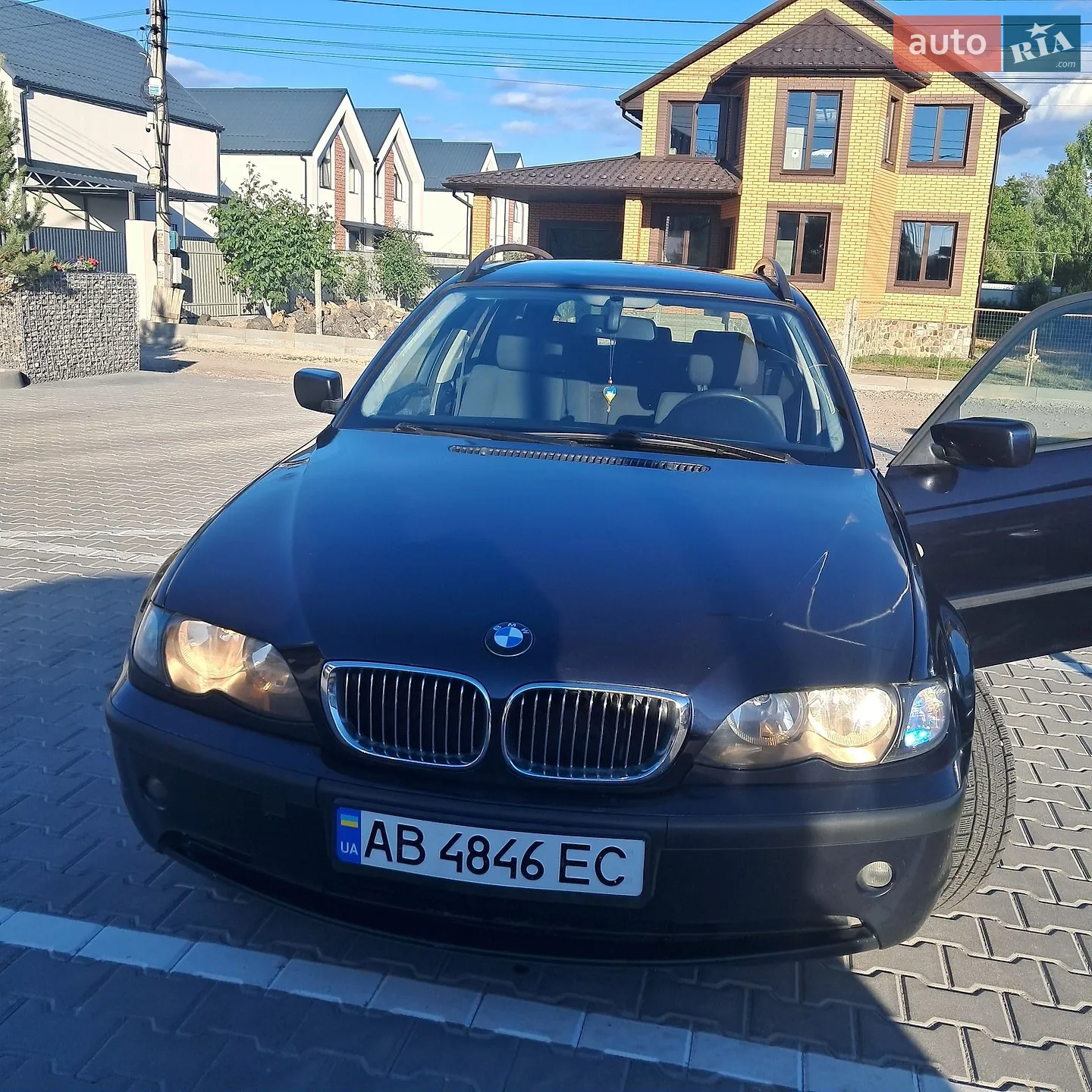 BMW 3 Series, 2003