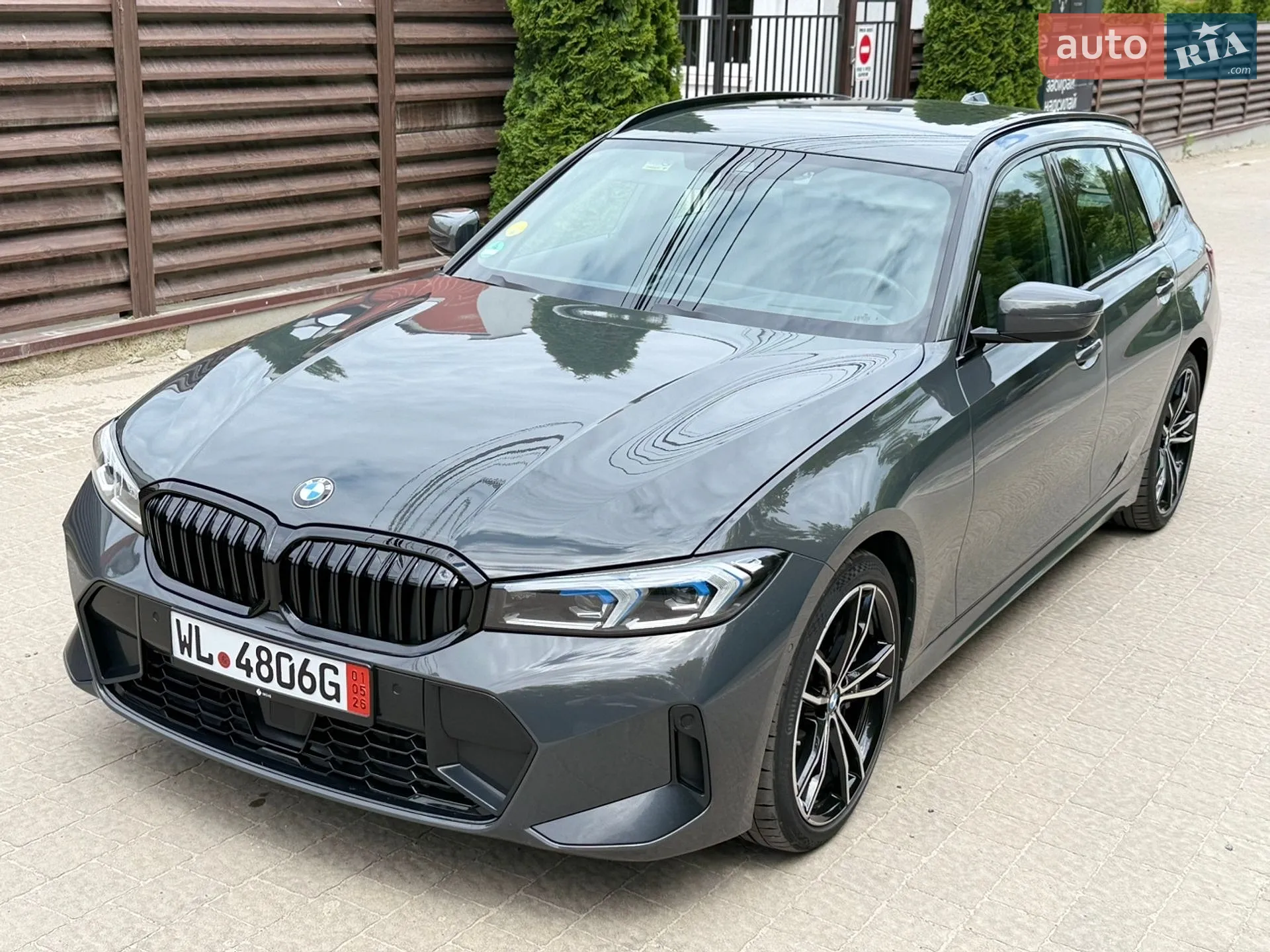 BMW 3 Series, 2022