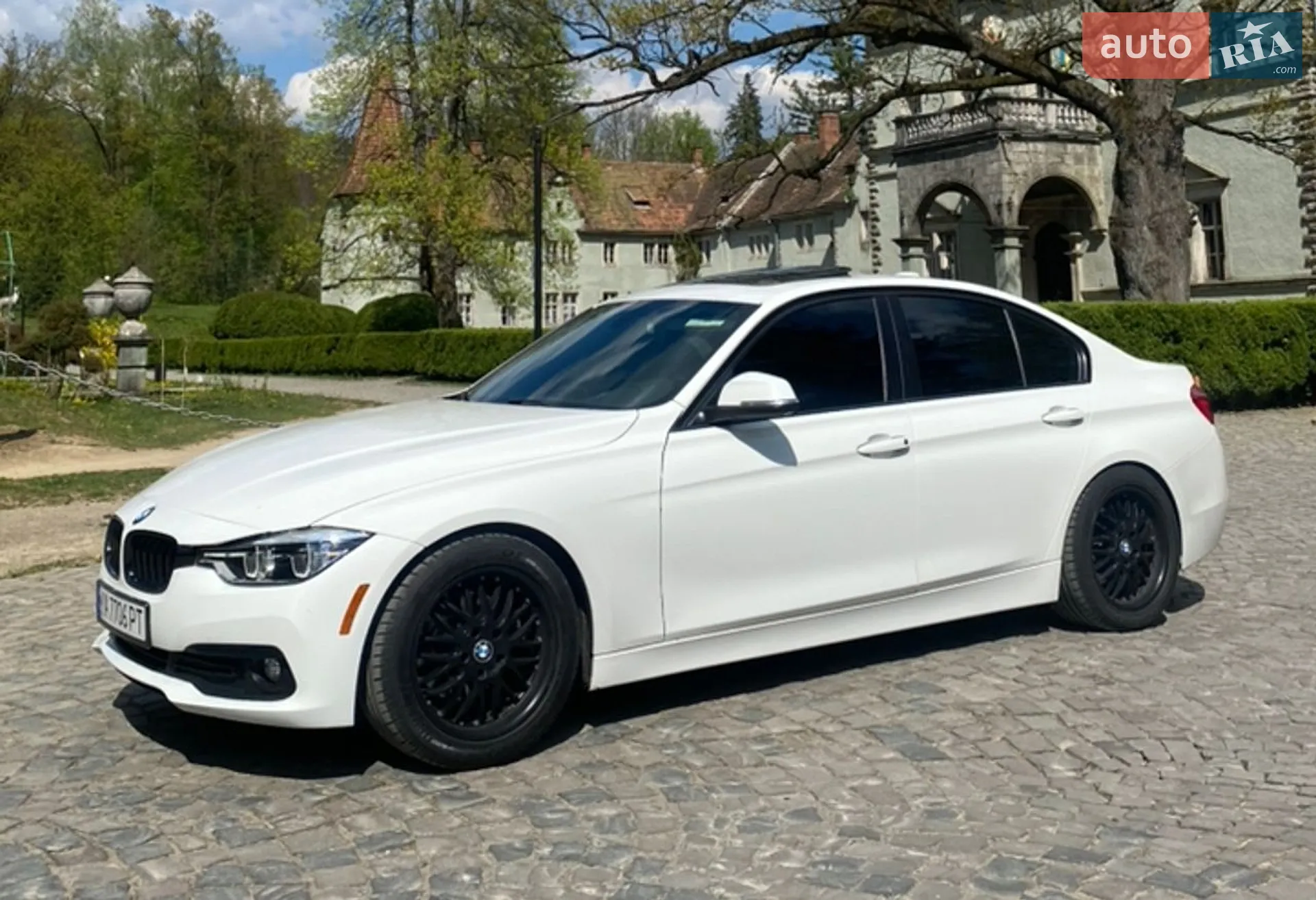 BMW 3 Series 2017 — 1