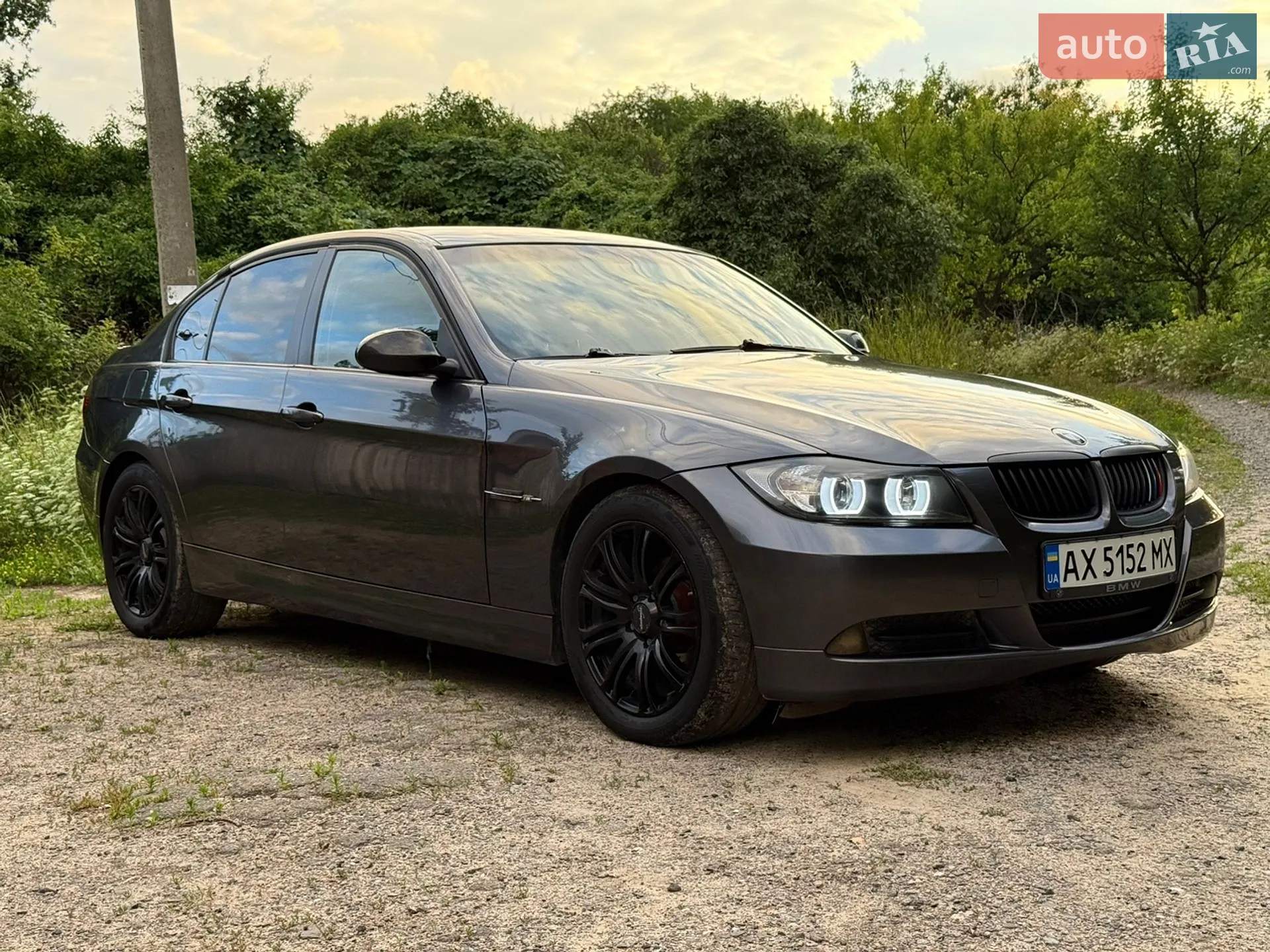 BMW 3 Series, 2005