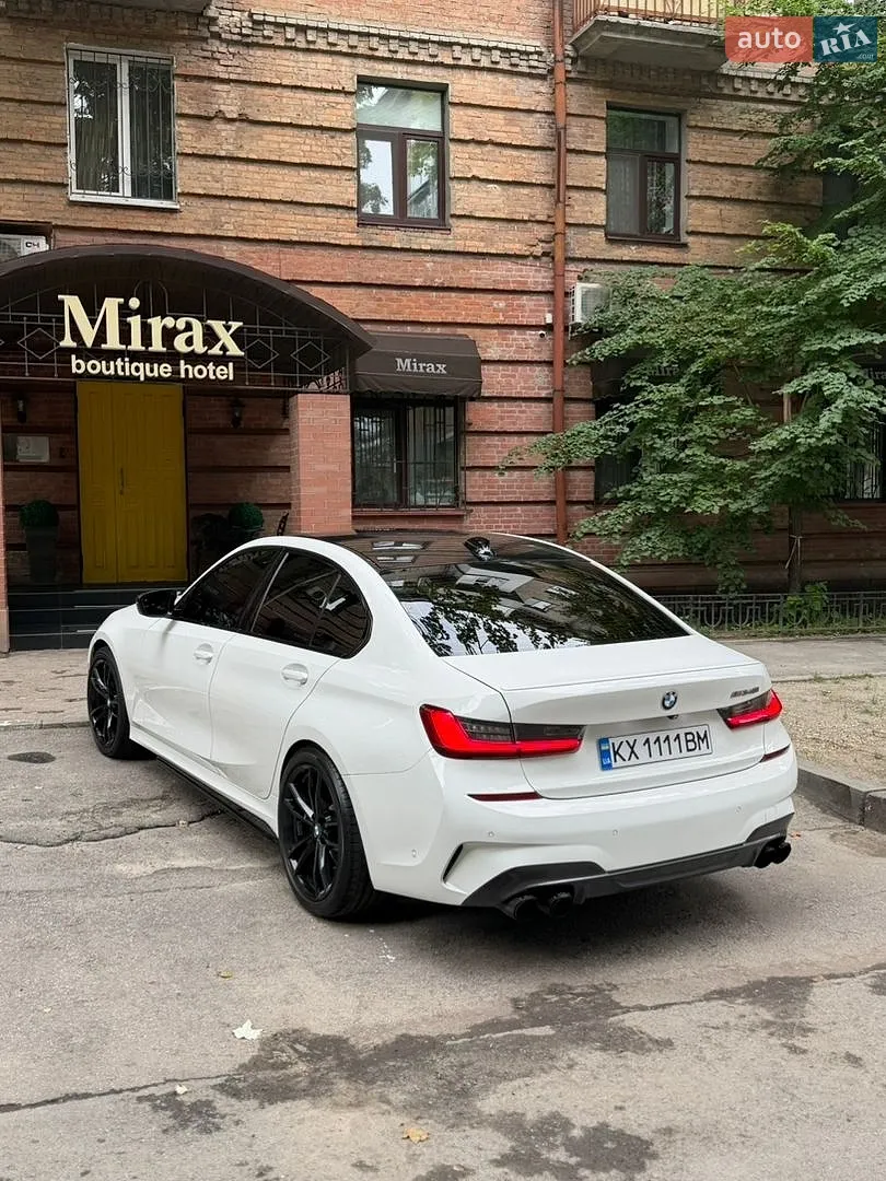 BMW 3 Series, 2020