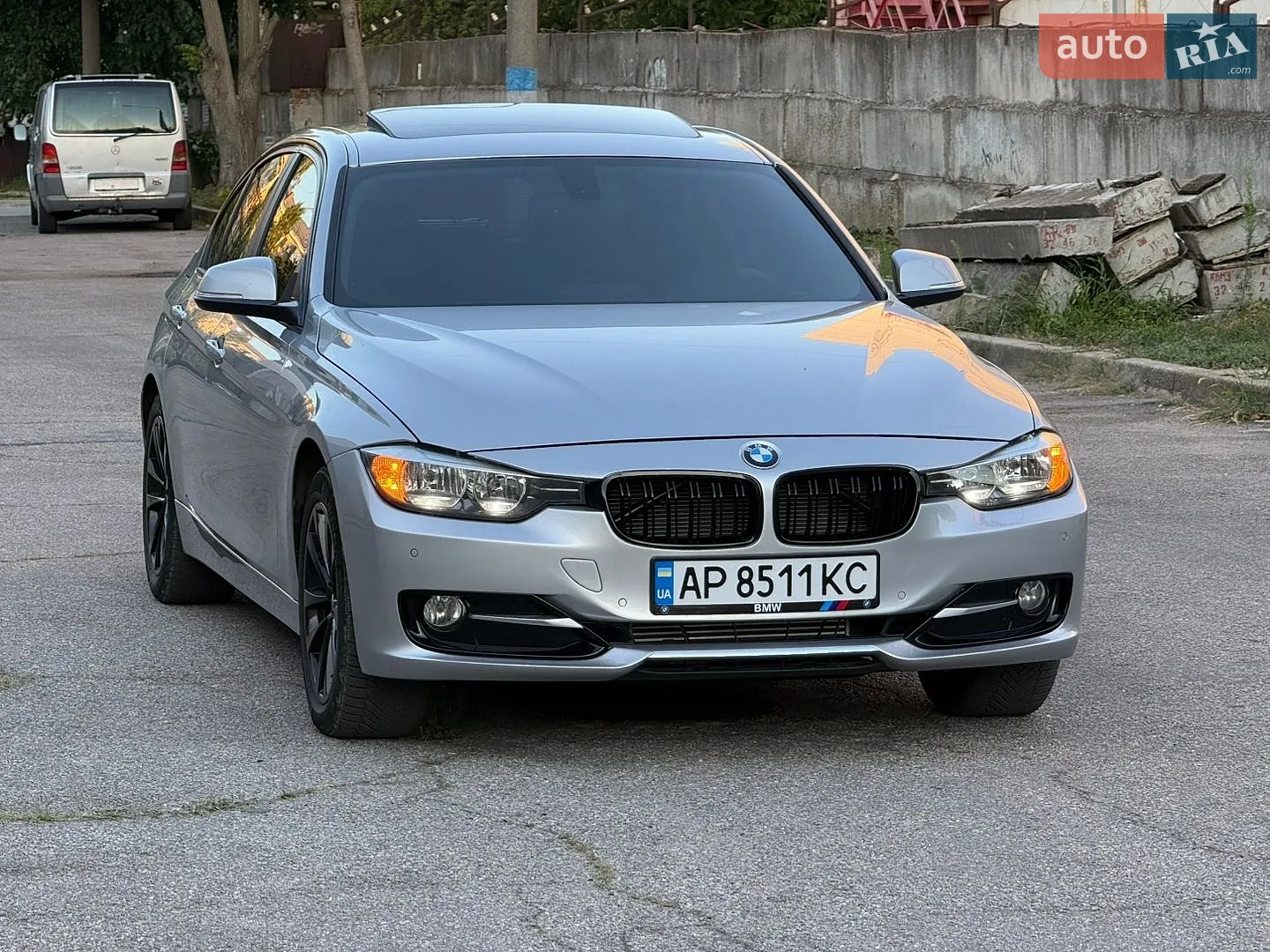 BMW 3 Series, 2016
