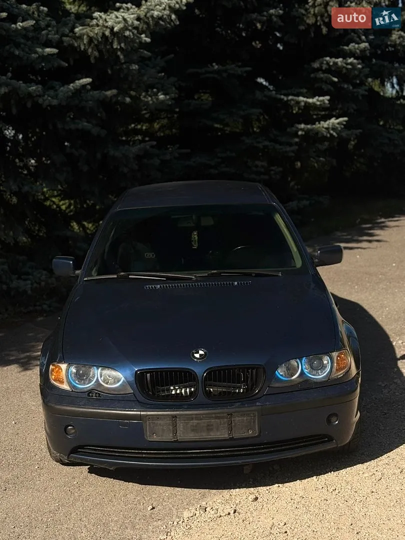 BMW 3 Series, 2003