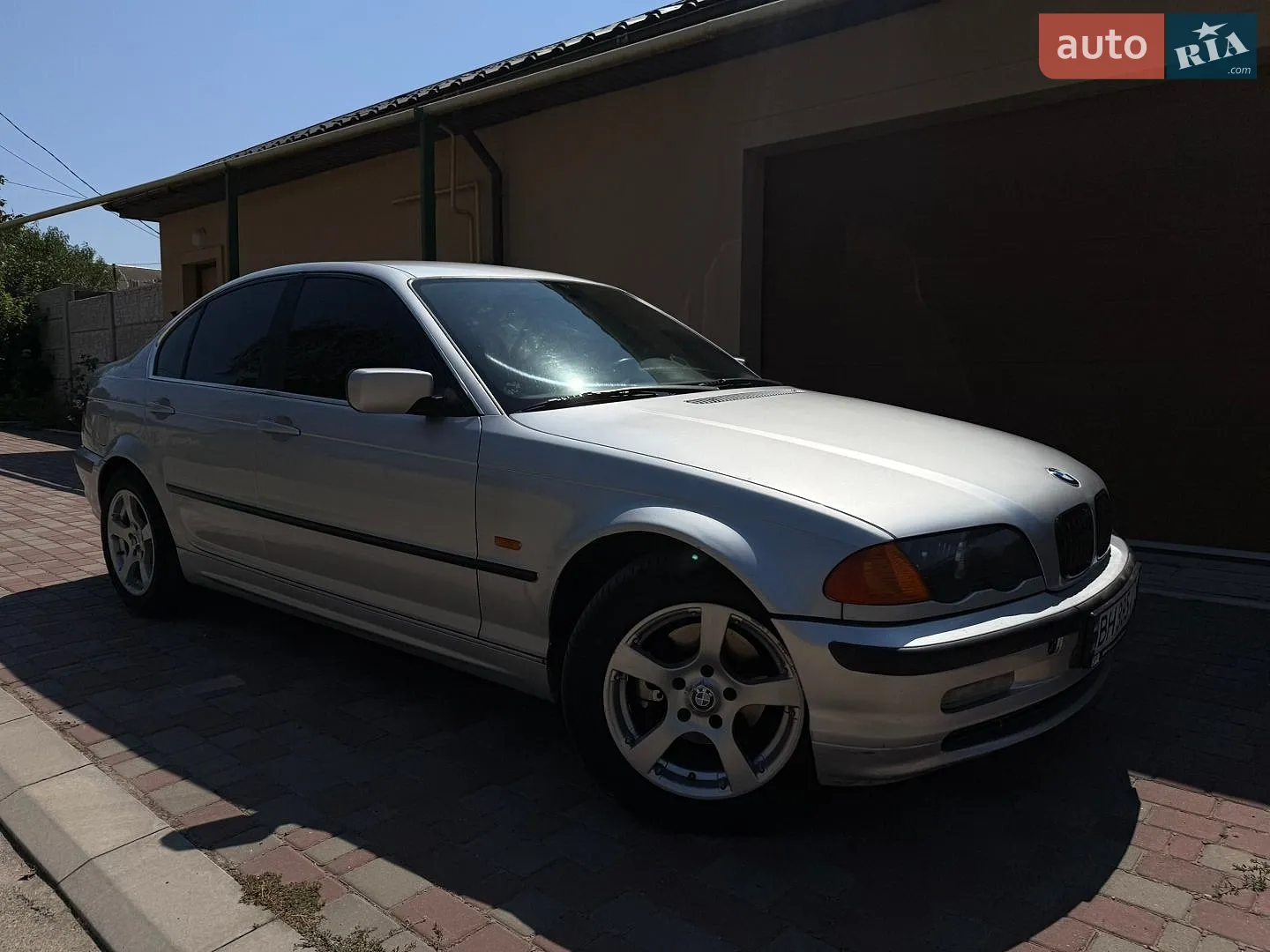 BMW 3 Series, 1999