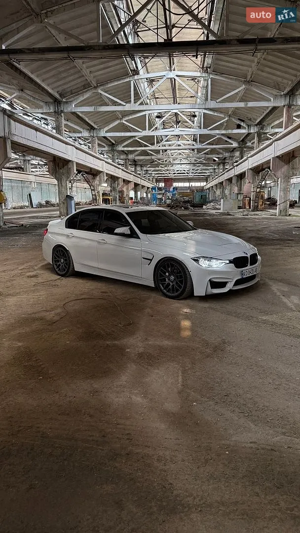 BMW 3 Series, 2012