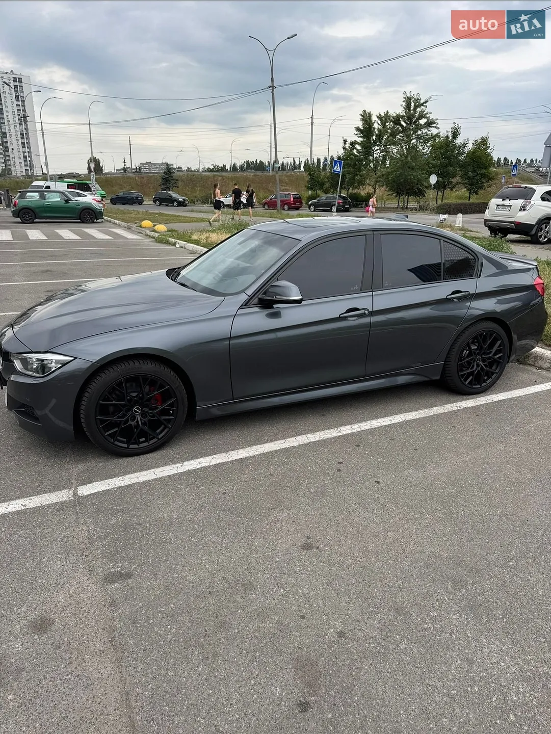 BMW 3 Series, 2016