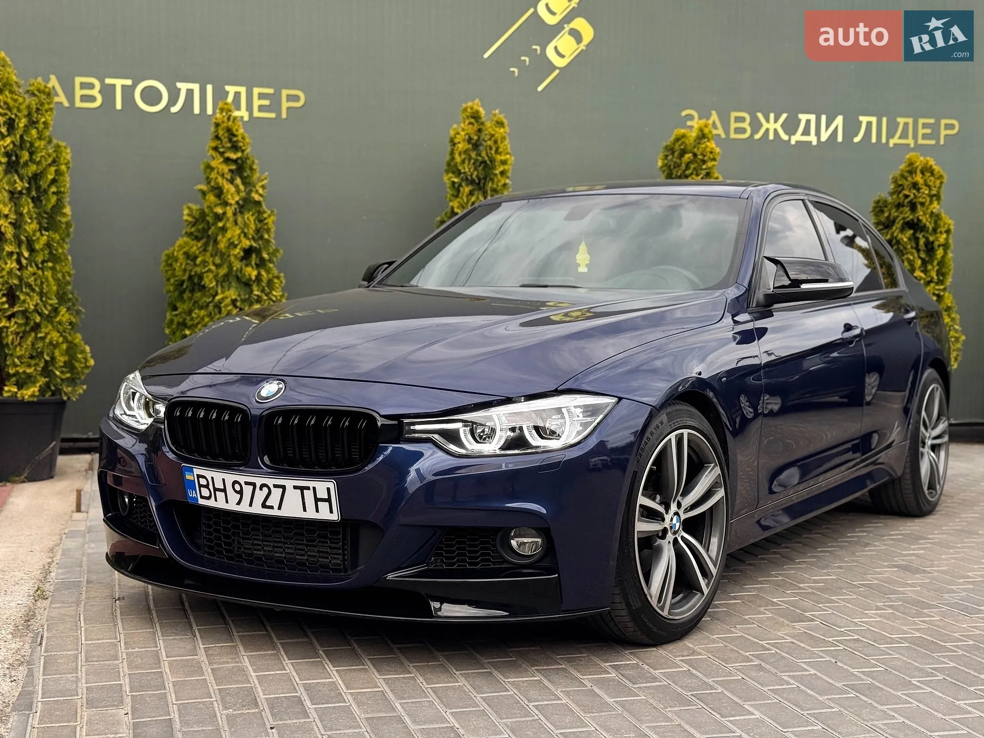 BMW 3 Series, 2016
