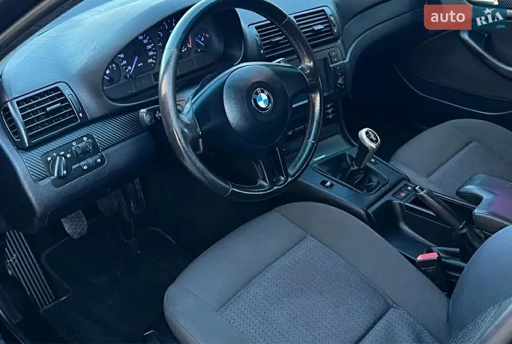 BMW 3 Series, 2002