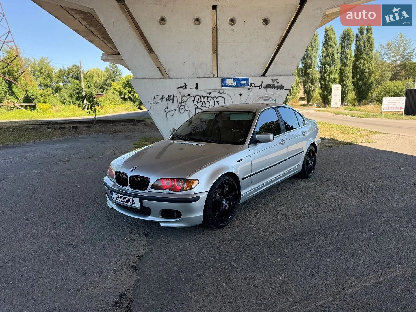 BMW 3 Series, 2003